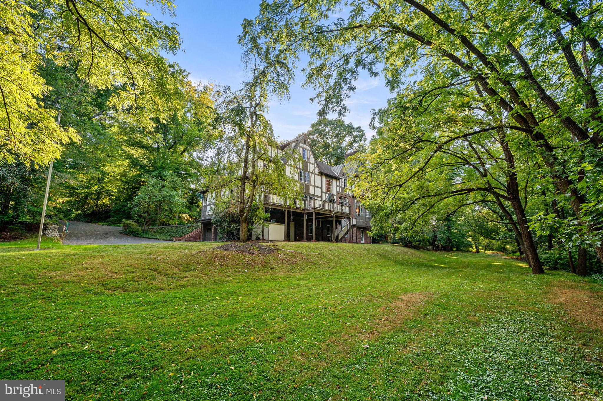 BRYN MAWR - Residential