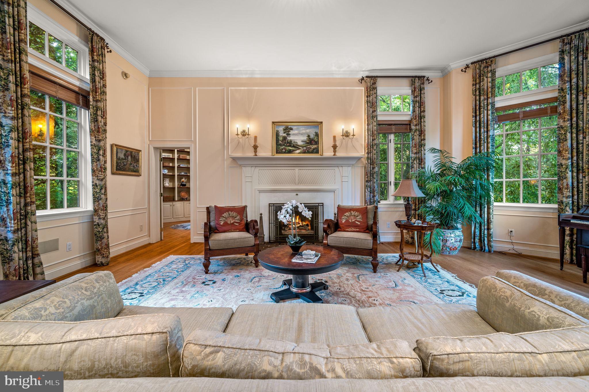 BRYN MAWR - Residential