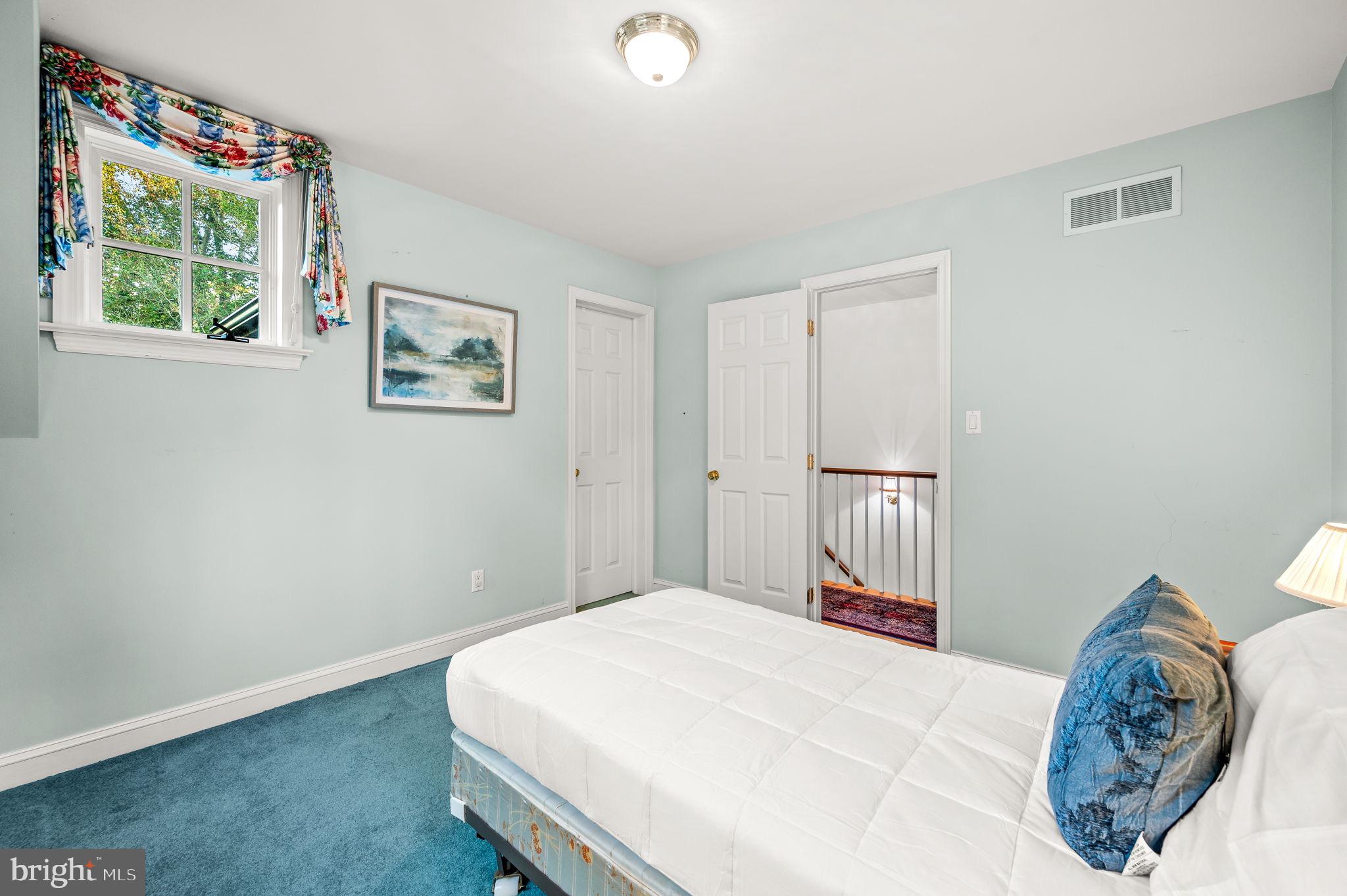 BRYN MAWR - Residential