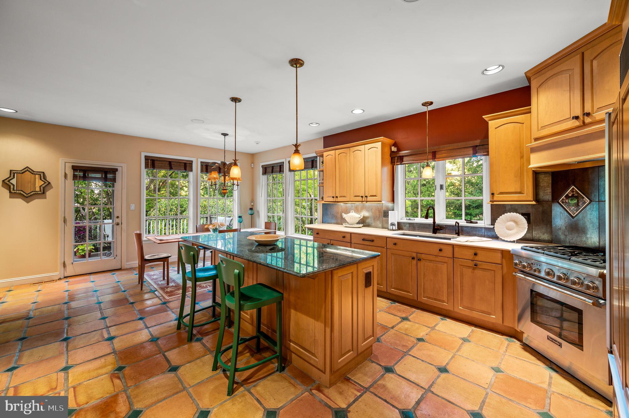 BRYN MAWR - Residential