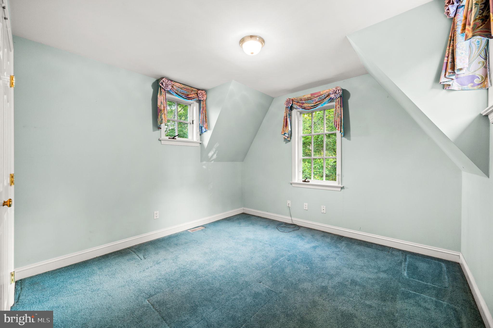 BRYN MAWR - Residential