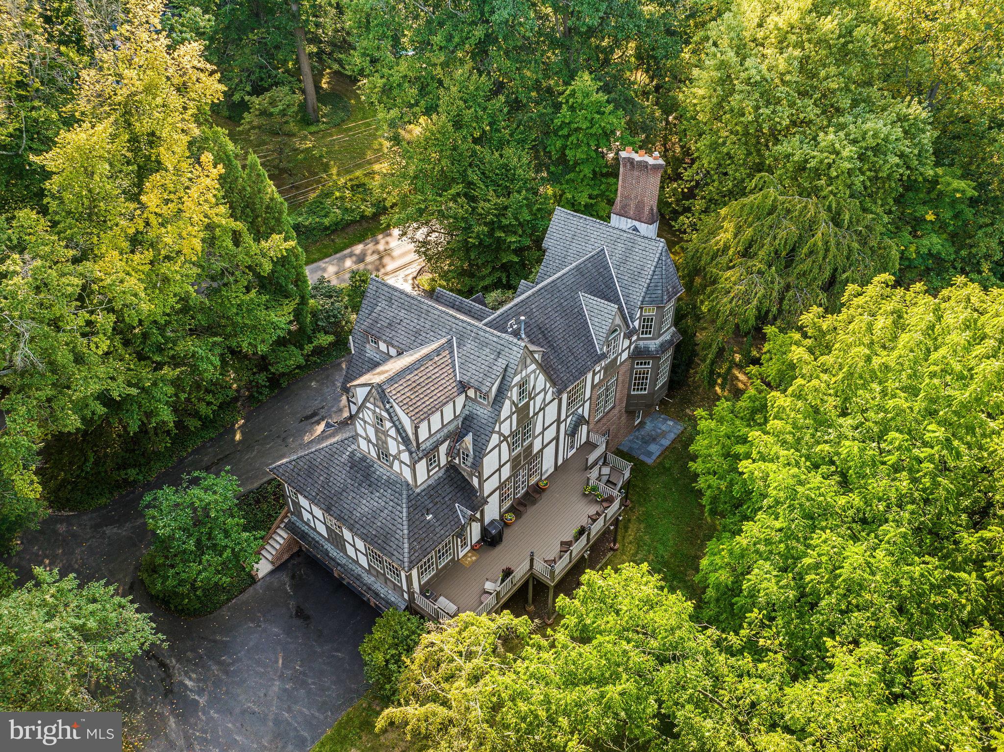 BRYN MAWR - Residential