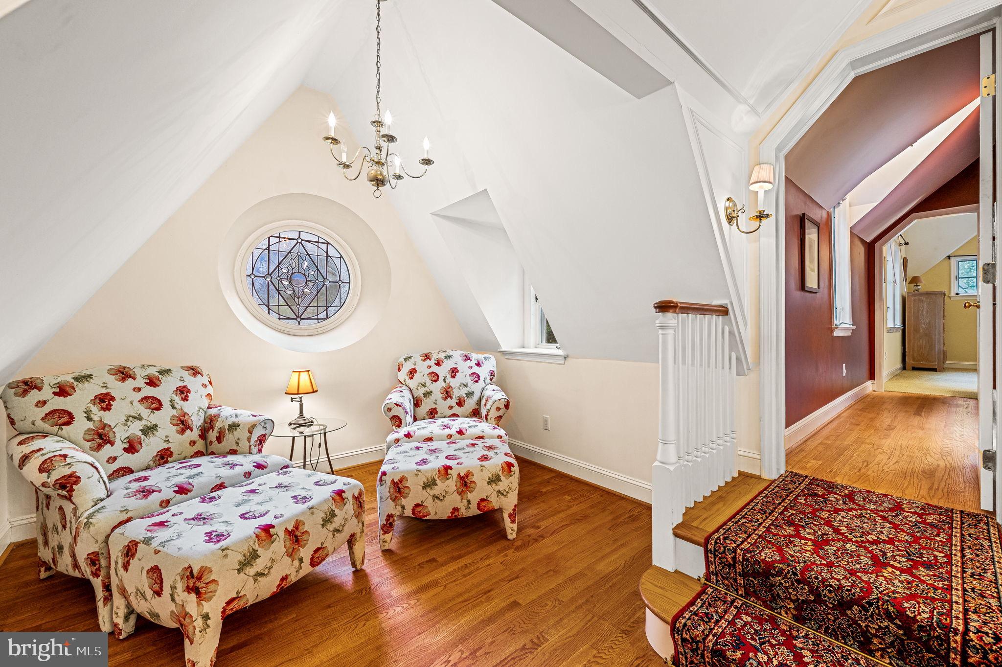 BRYN MAWR - Residential