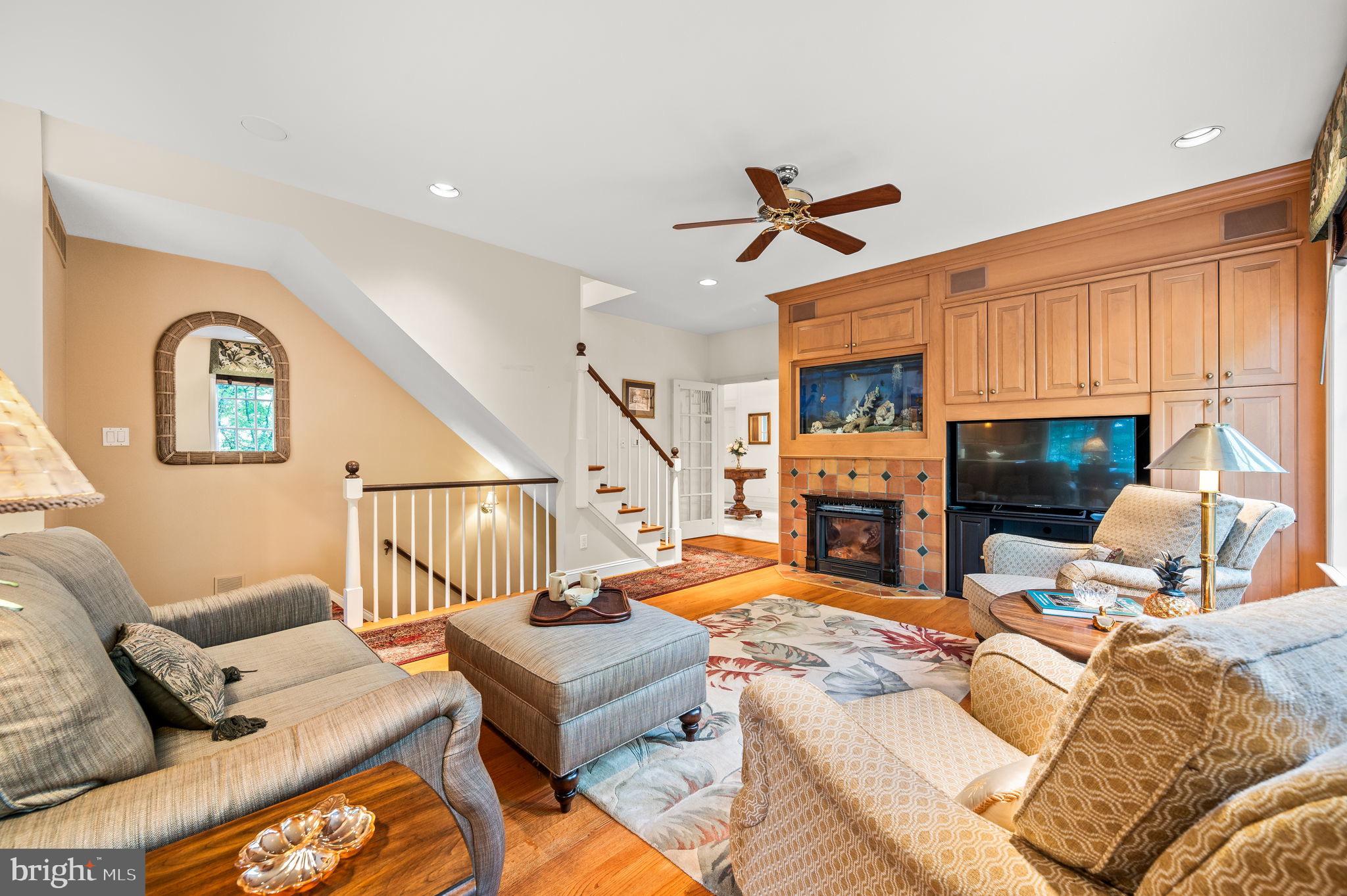 BRYN MAWR - Residential