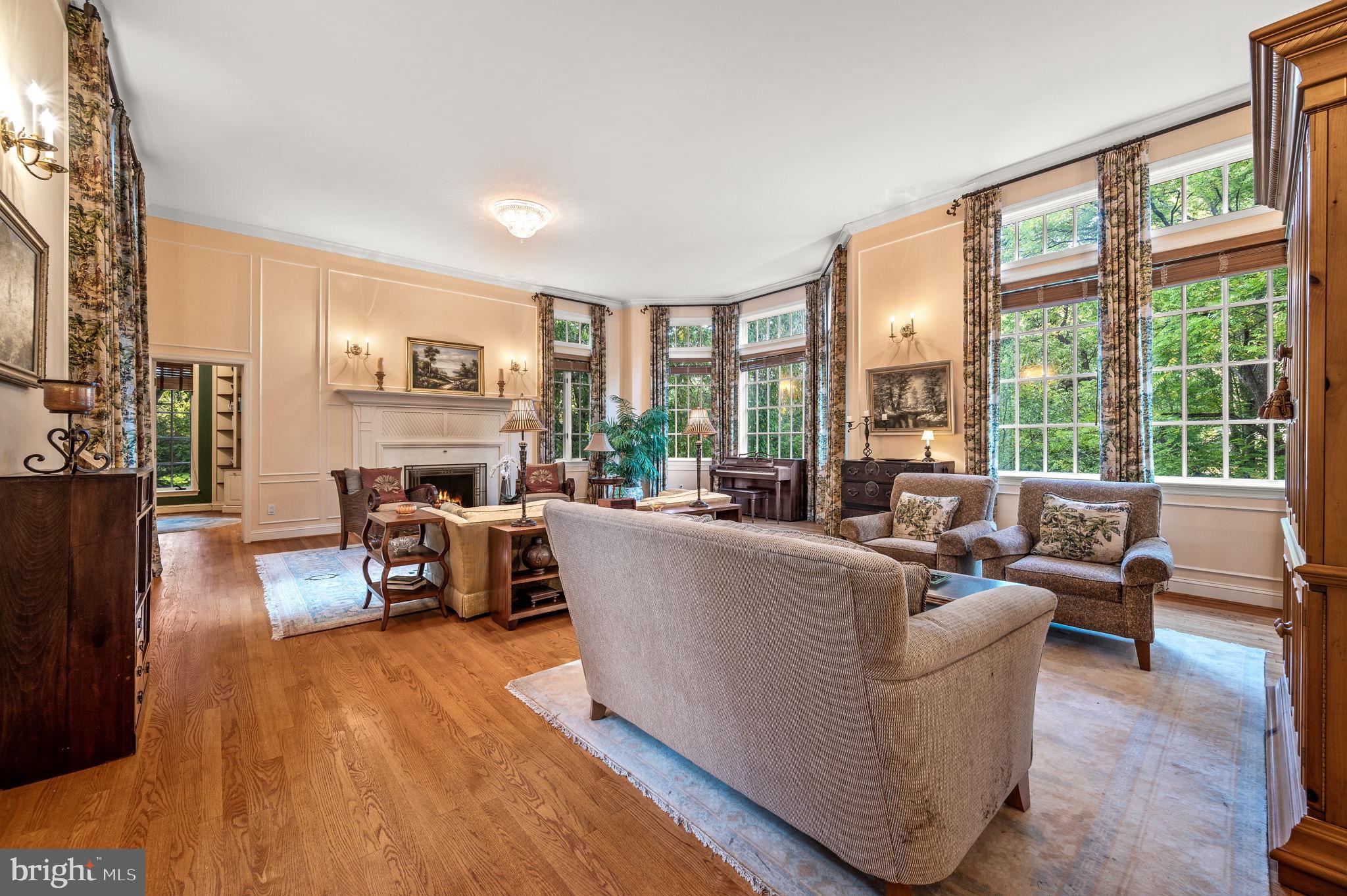 BRYN MAWR - Residential