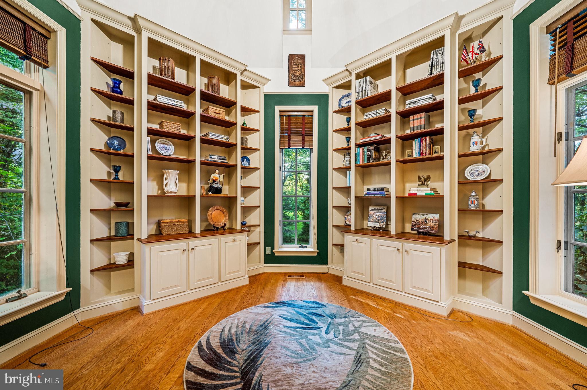 BRYN MAWR - Residential