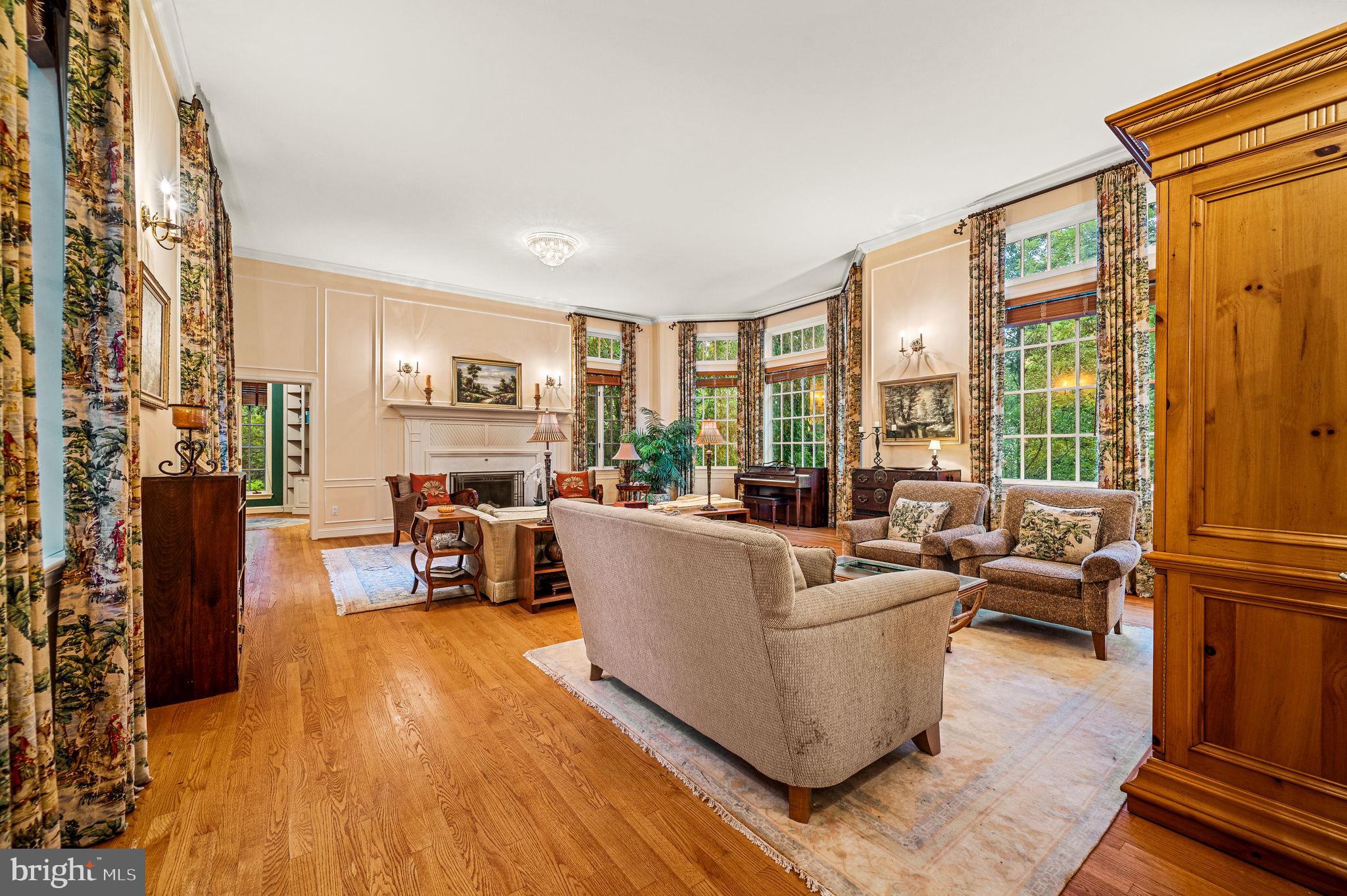 BRYN MAWR - Residential