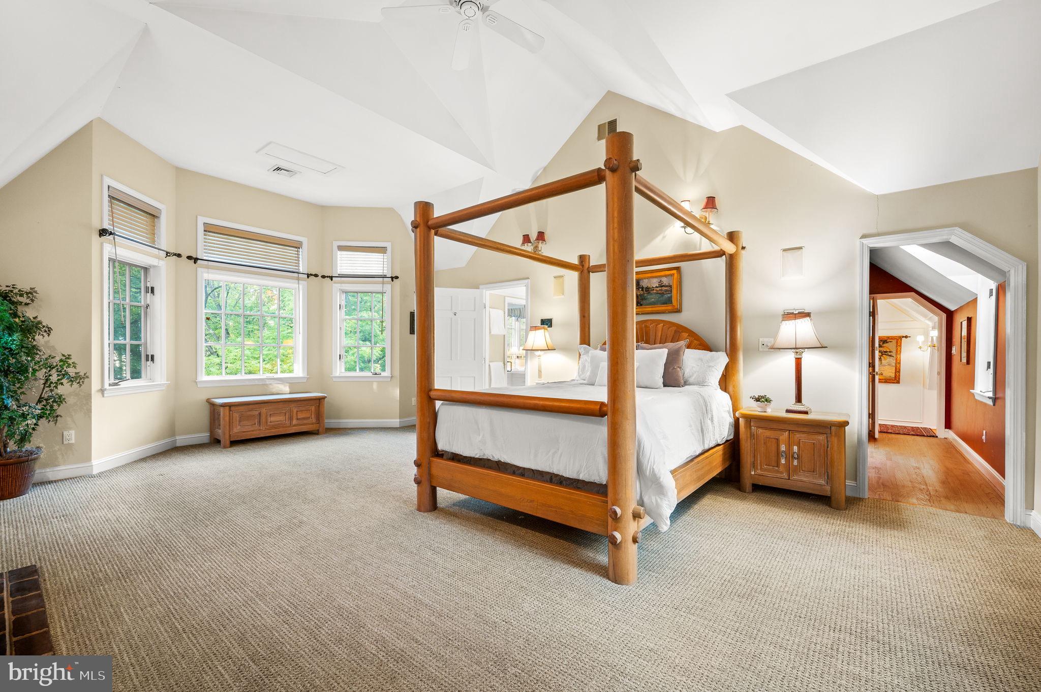 BRYN MAWR - Residential