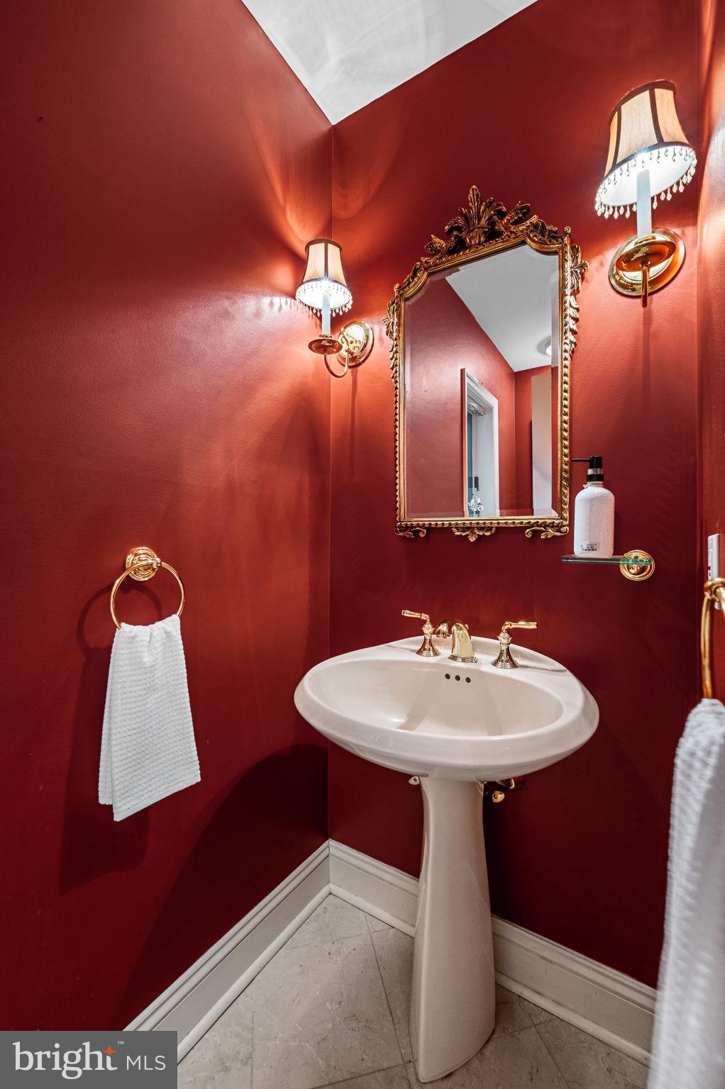 BRYN MAWR - Residential