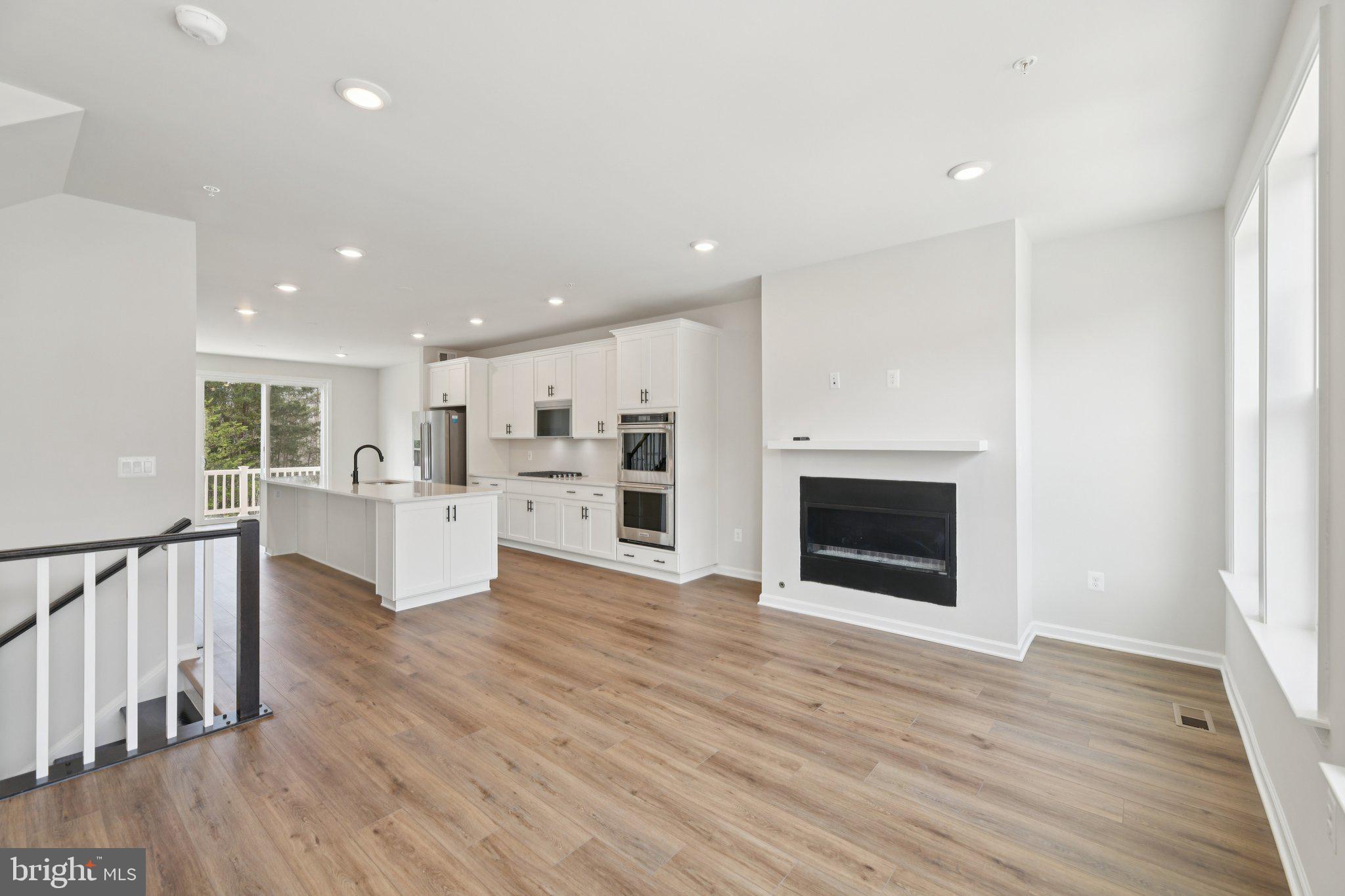 2912 LEWIS AND CLARK AVENUE