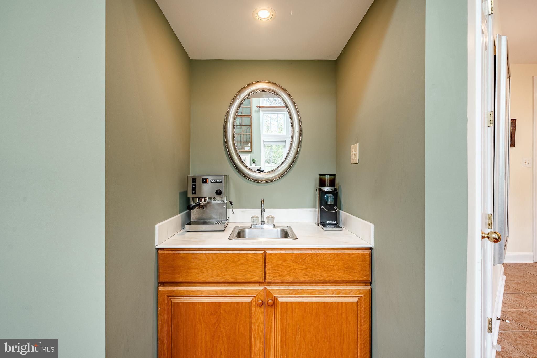 ESTATES AT SALFORD - Residential