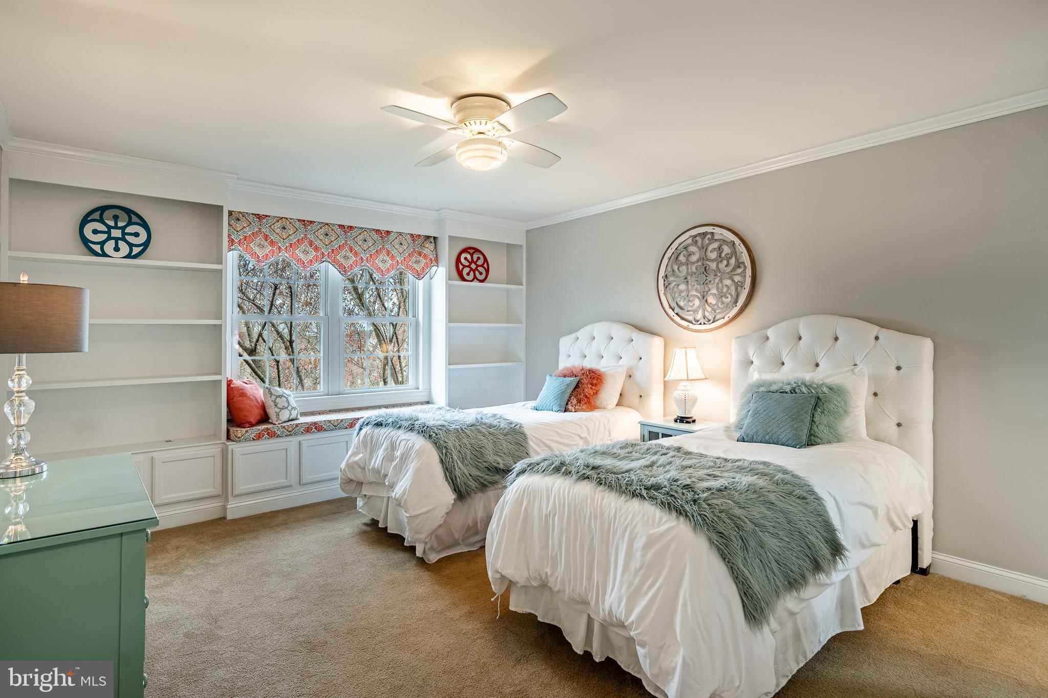 ESTATES AT SALFORD - Residential