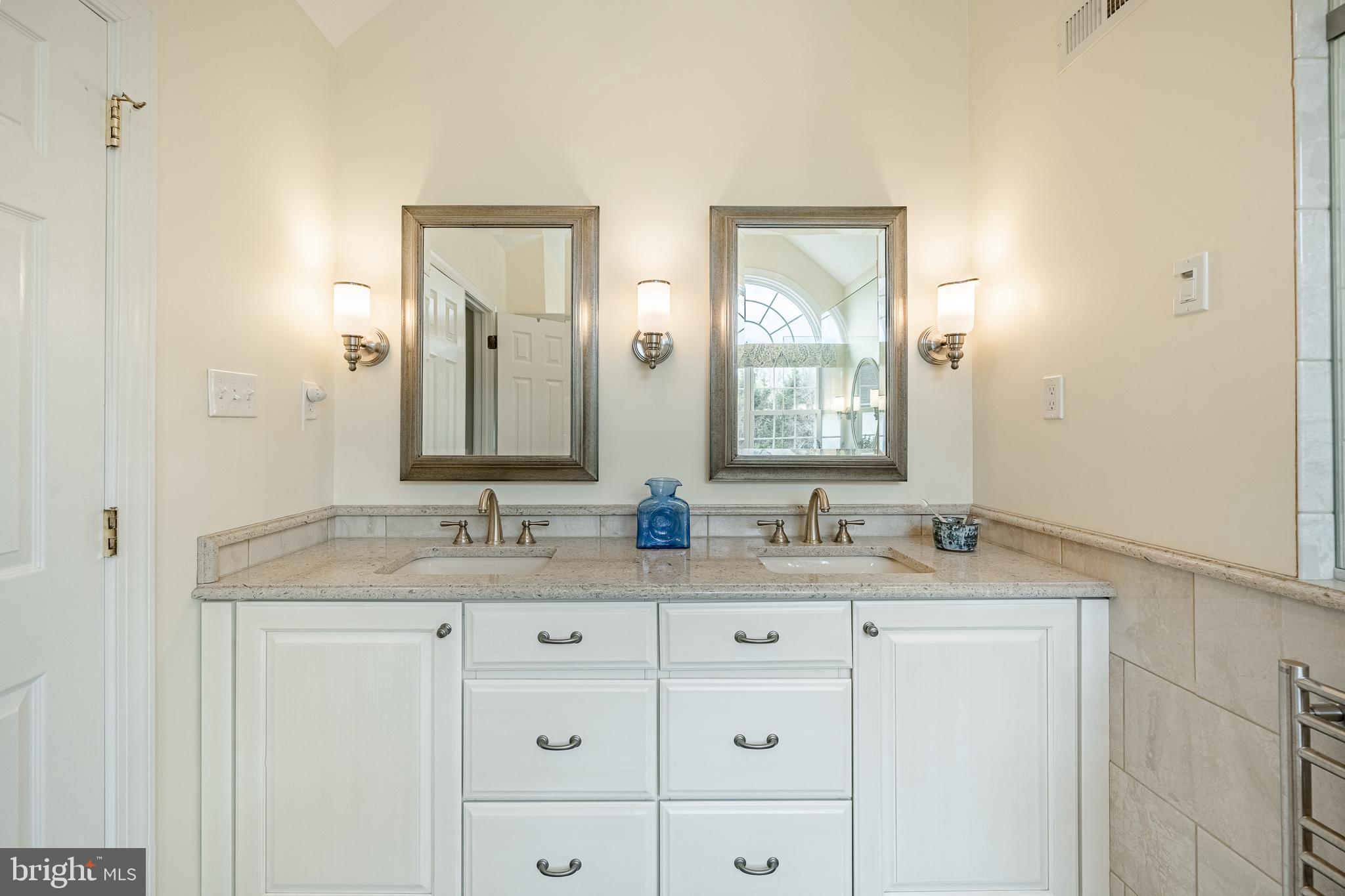 ESTATES AT SALFORD - Residential