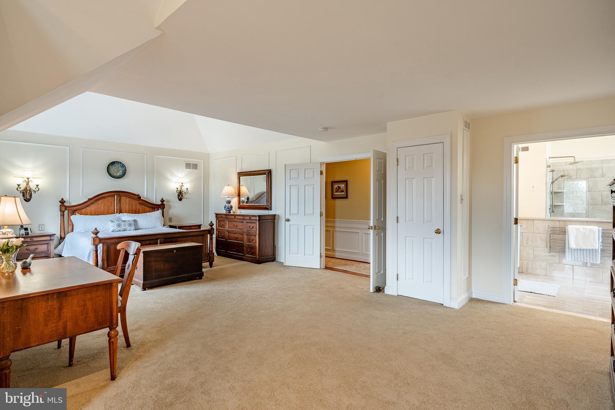 ESTATES AT SALFORD - Residential