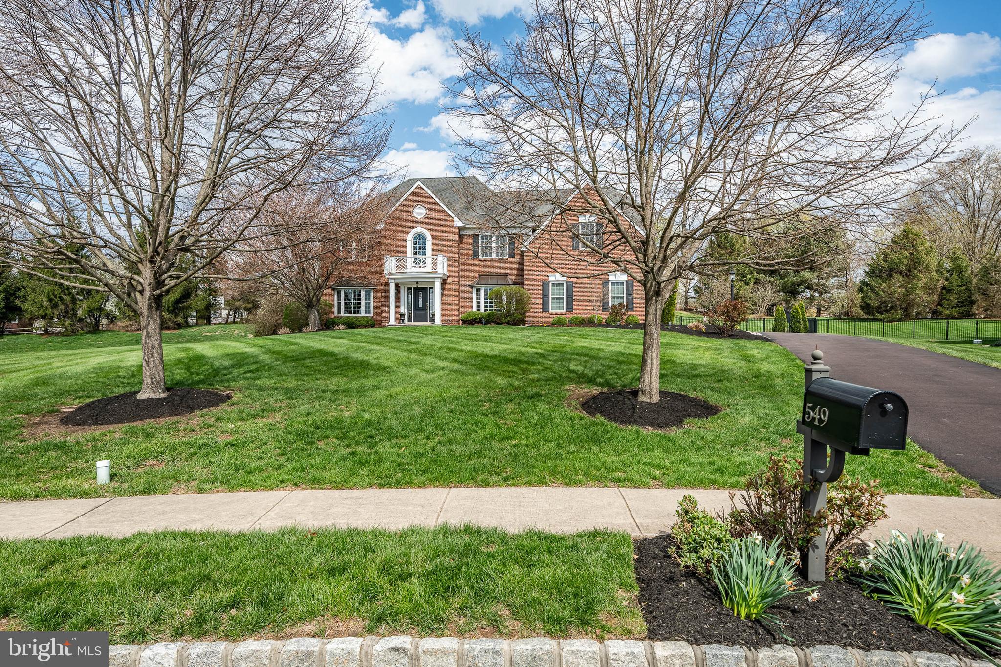 ESTATES AT SALFORD - Residential