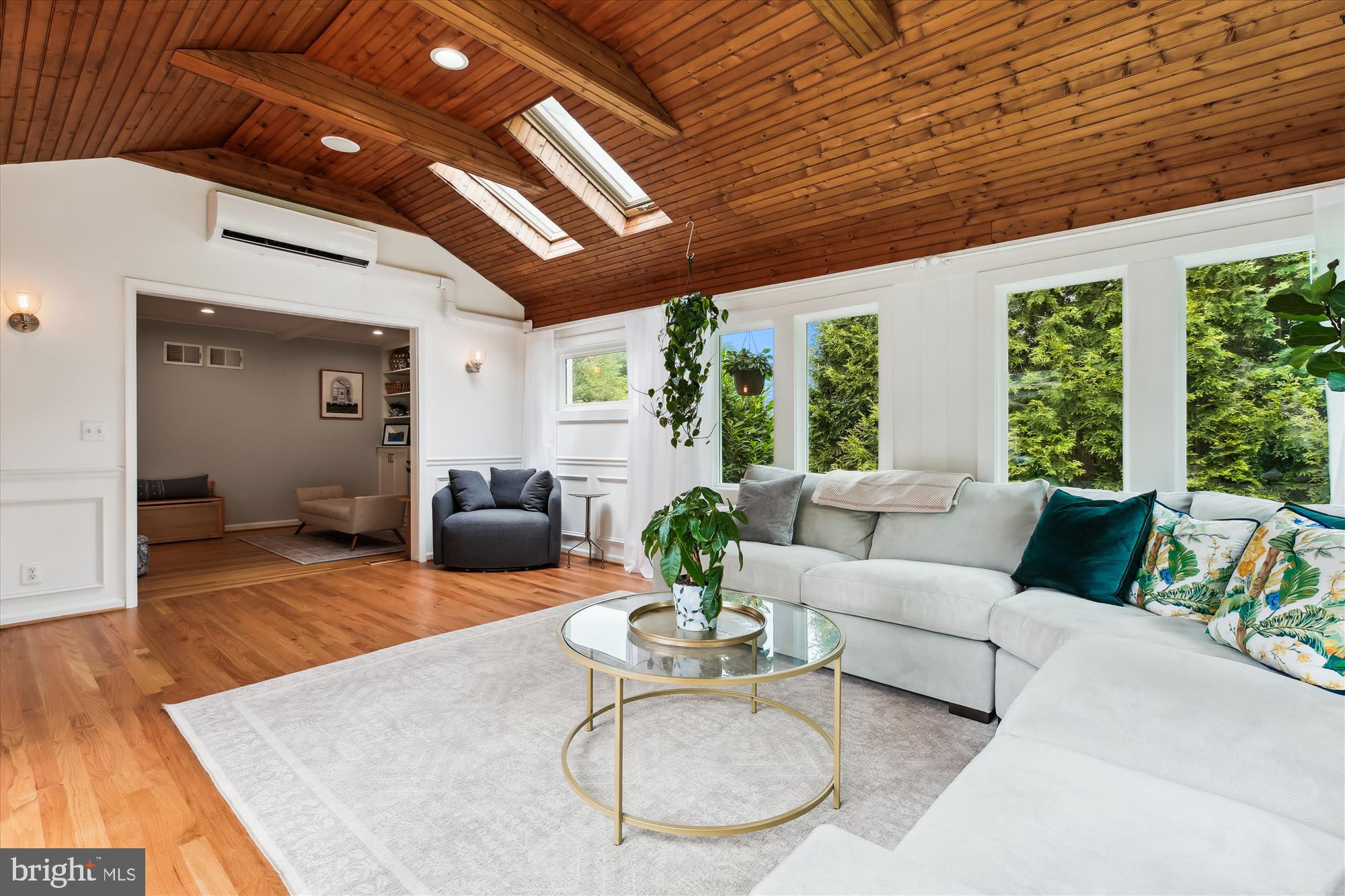 ROBERTS GLEN - Residential