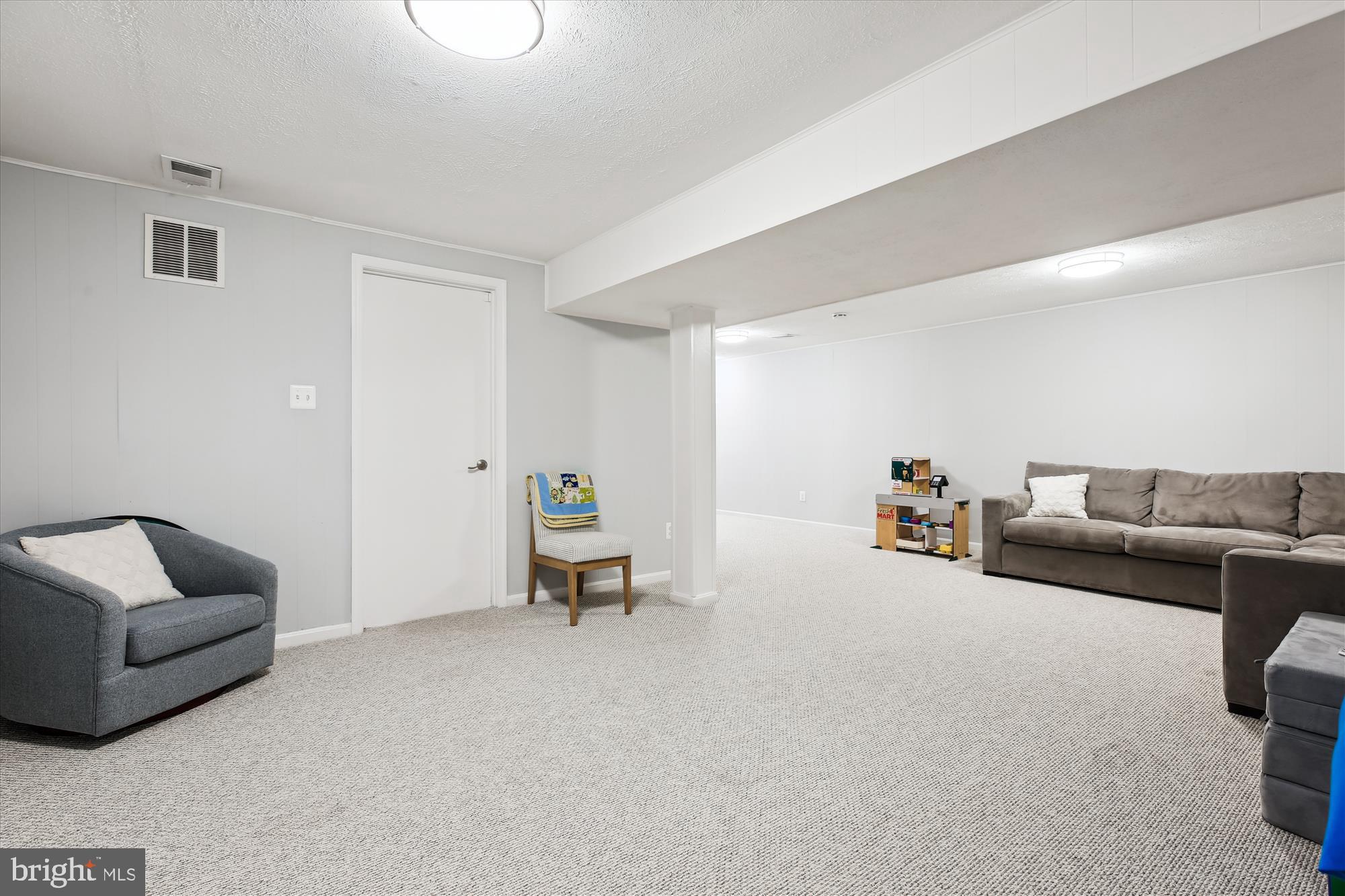 ROBERTS GLEN - Residential