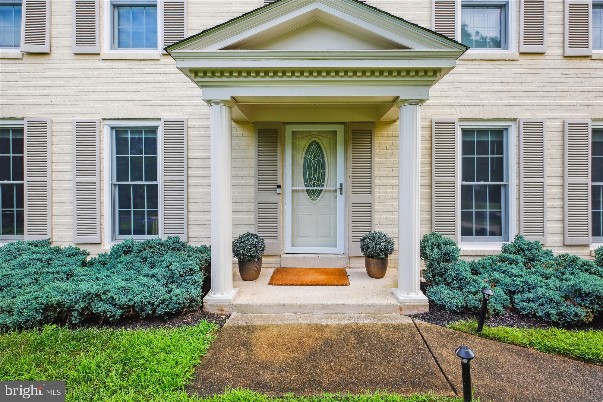 ROBERTS GLEN - Residential