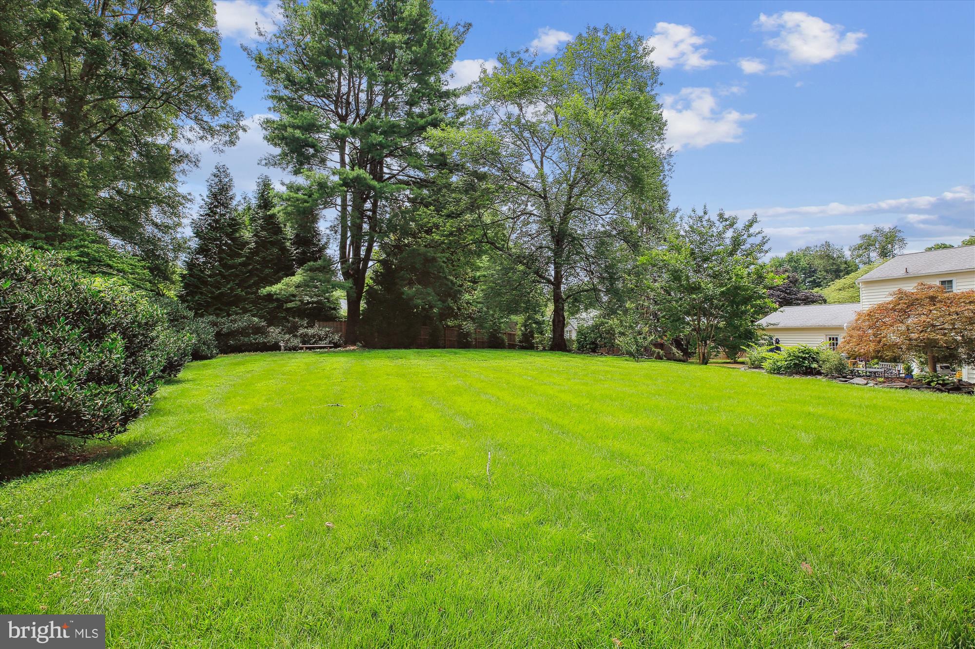 ROBERTS GLEN - Residential