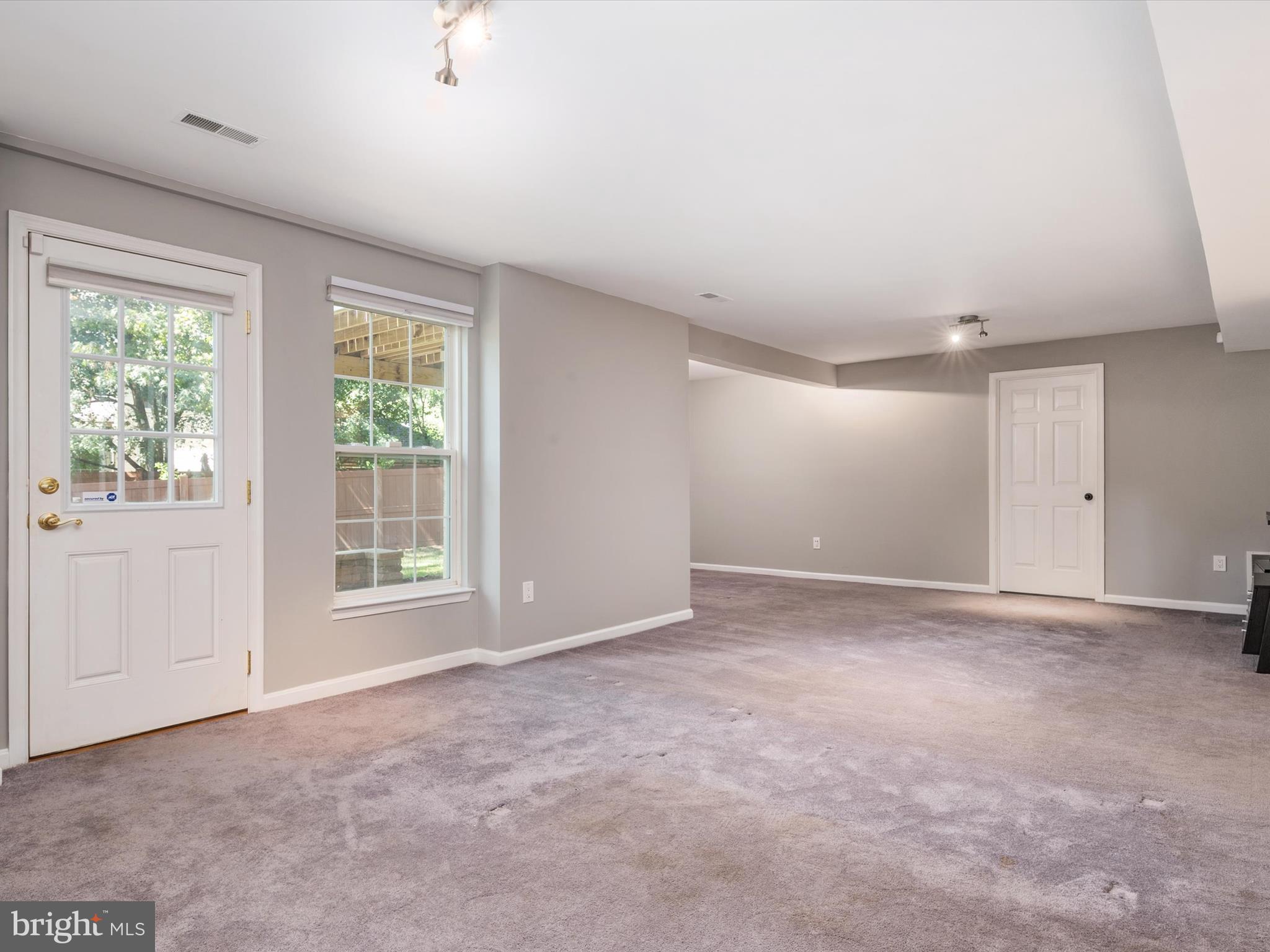 CYPRESS LANDING - Residential