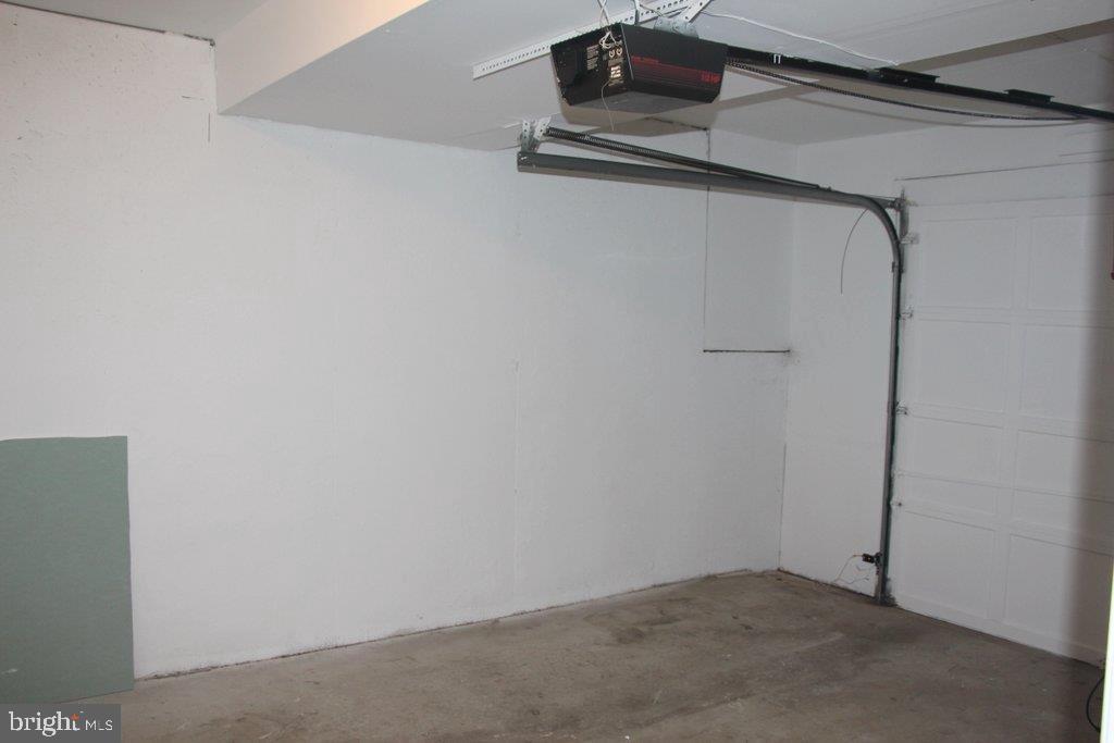 CENTRE RIDGE - Residential