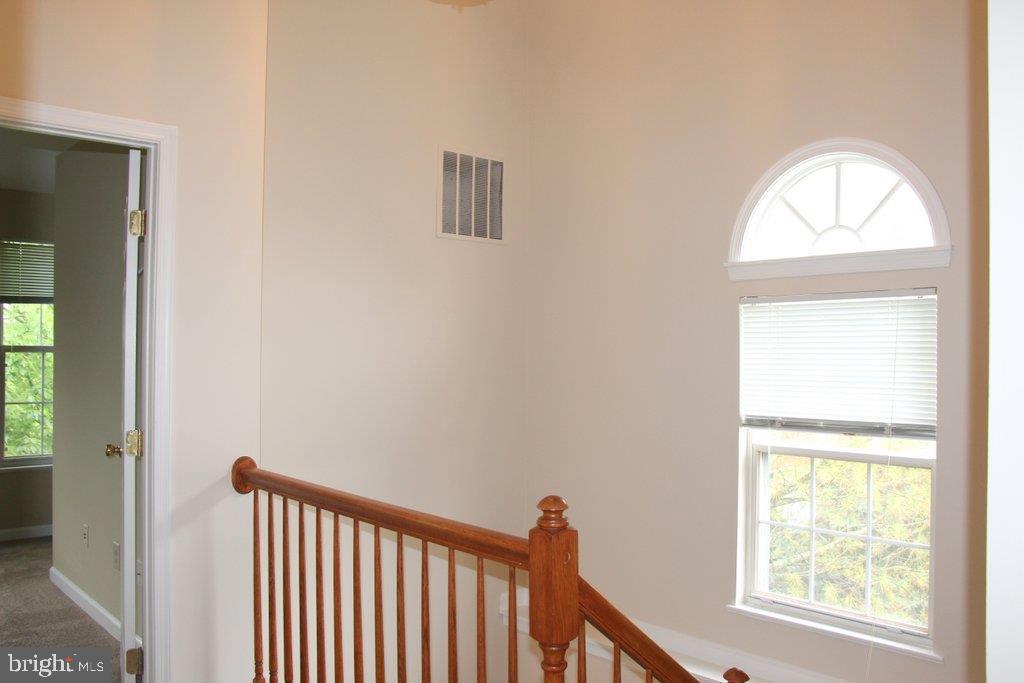 CENTRE RIDGE - Residential