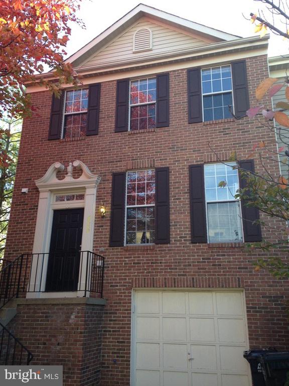 CENTRE RIDGE - Residential