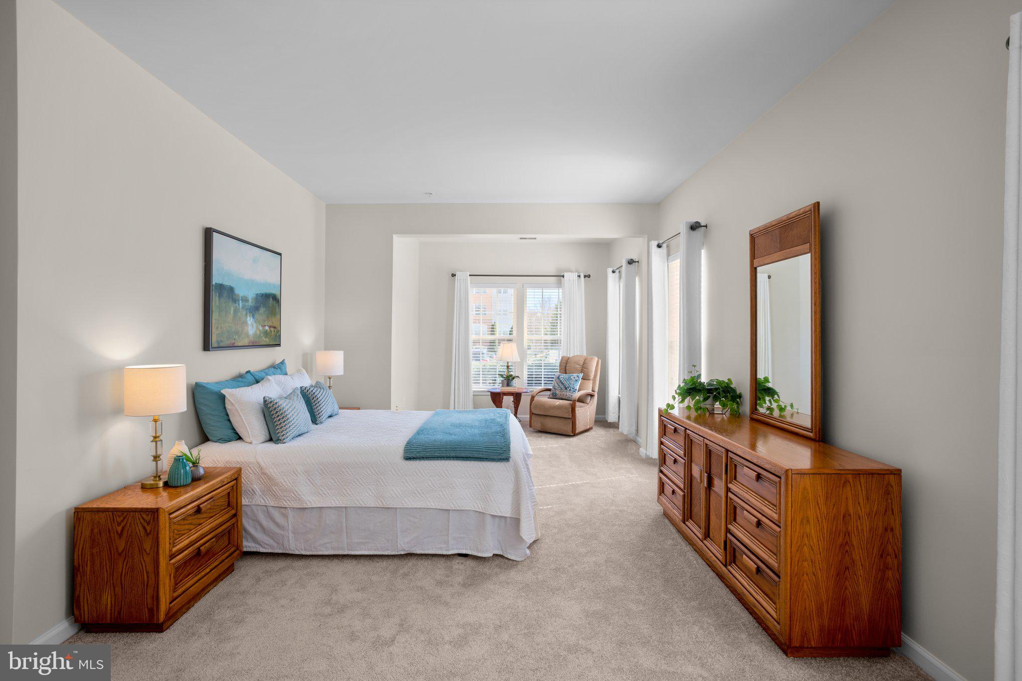 HEARTHSTONE AT VILLAGE CREST CONDOMINIUMS - Residential