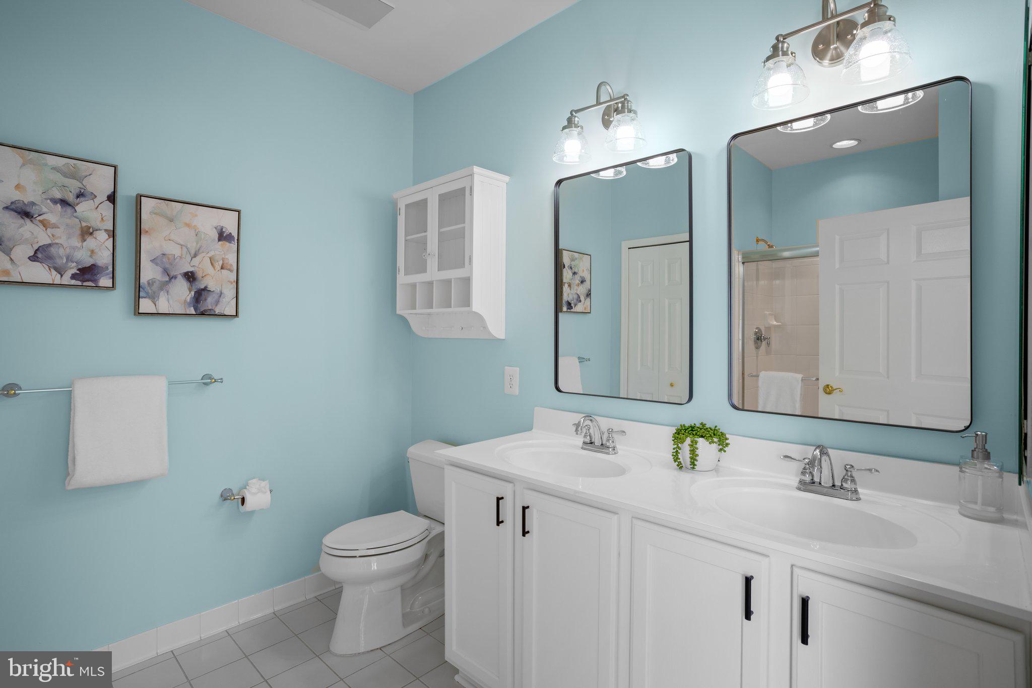 HEARTHSTONE AT VILLAGE CREST CONDOMINIUMS - Residential