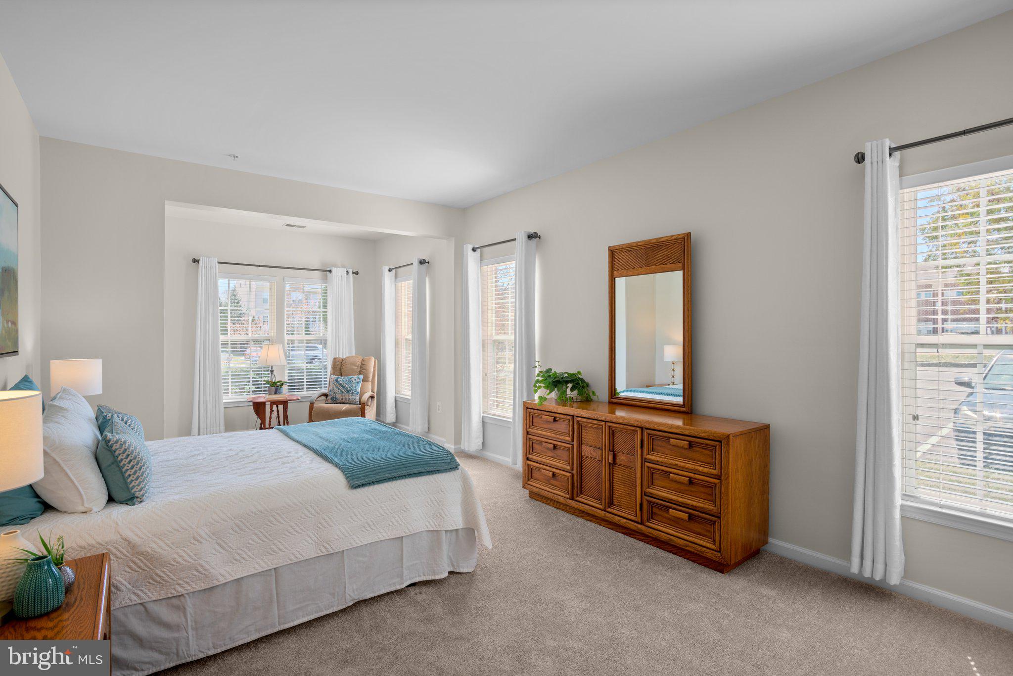 HEARTHSTONE AT VILLAGE CREST CONDOMINIUMS - Residential