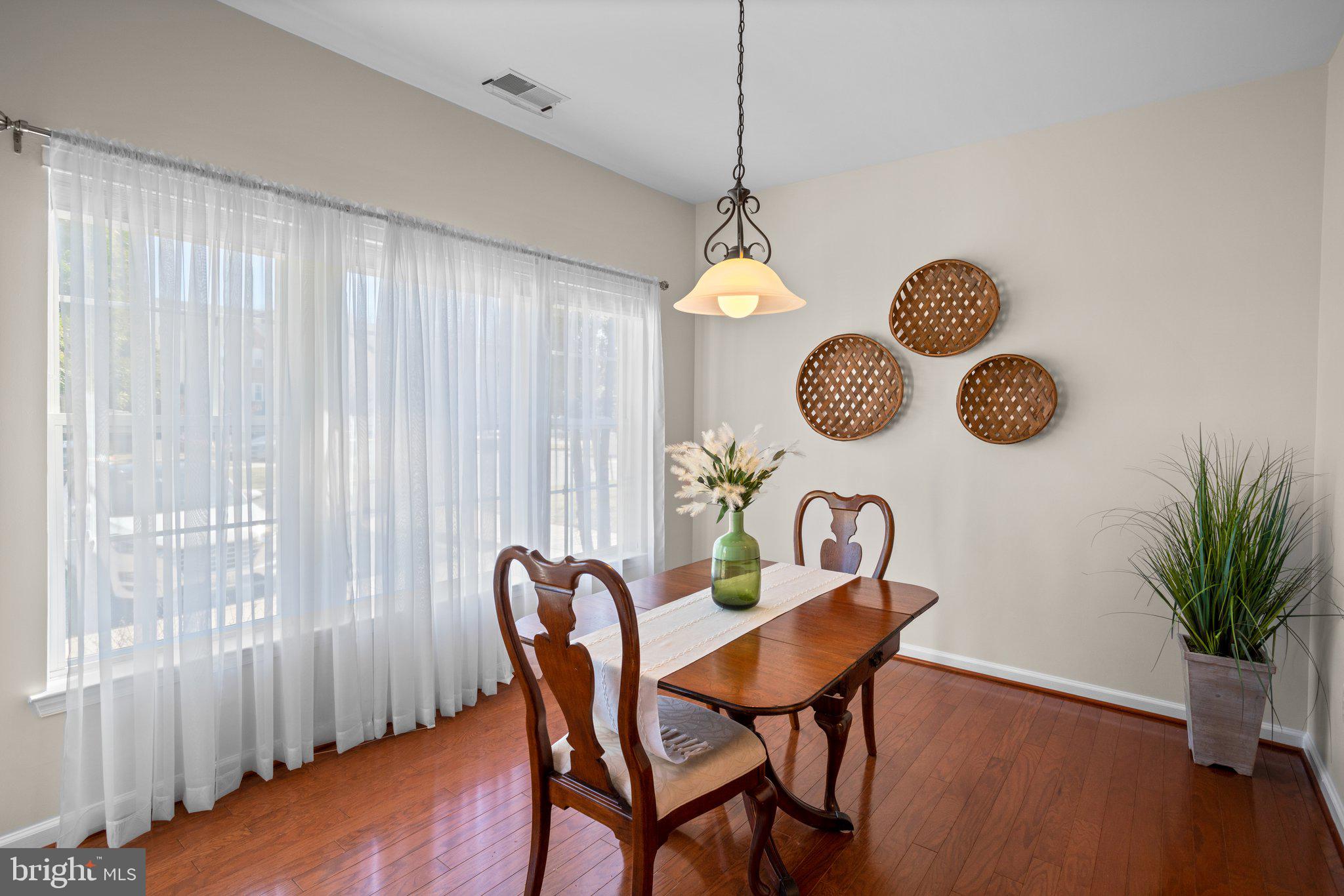 HEARTHSTONE AT VILLAGE CREST CONDOMINIUMS - Residential
