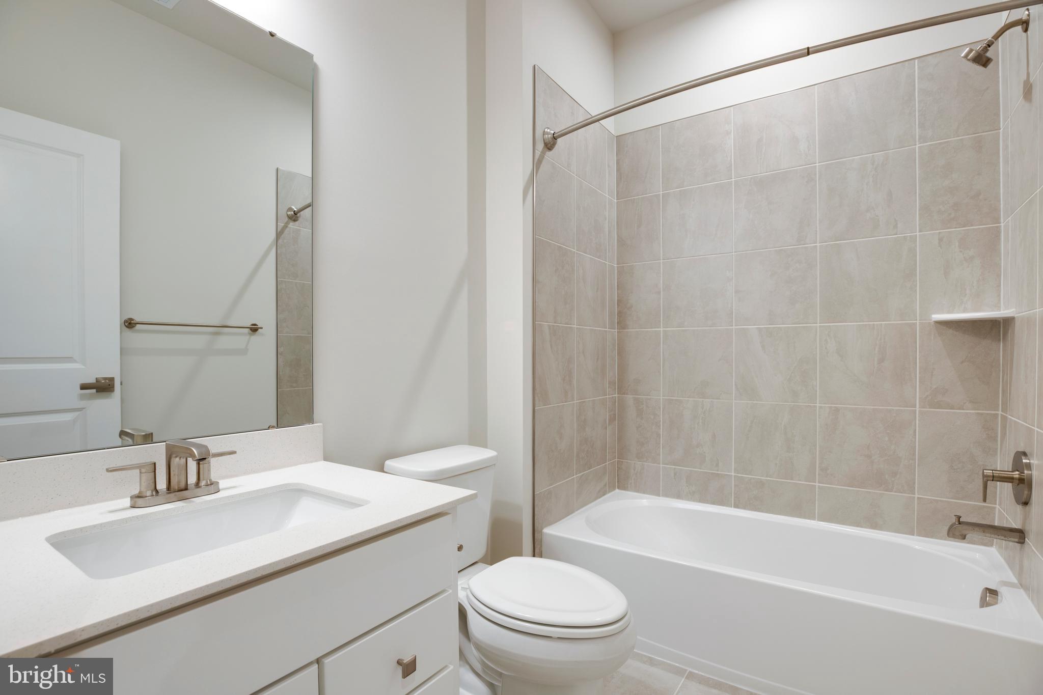 ELLIPSE AT WESTFIELDS - Residential Lease