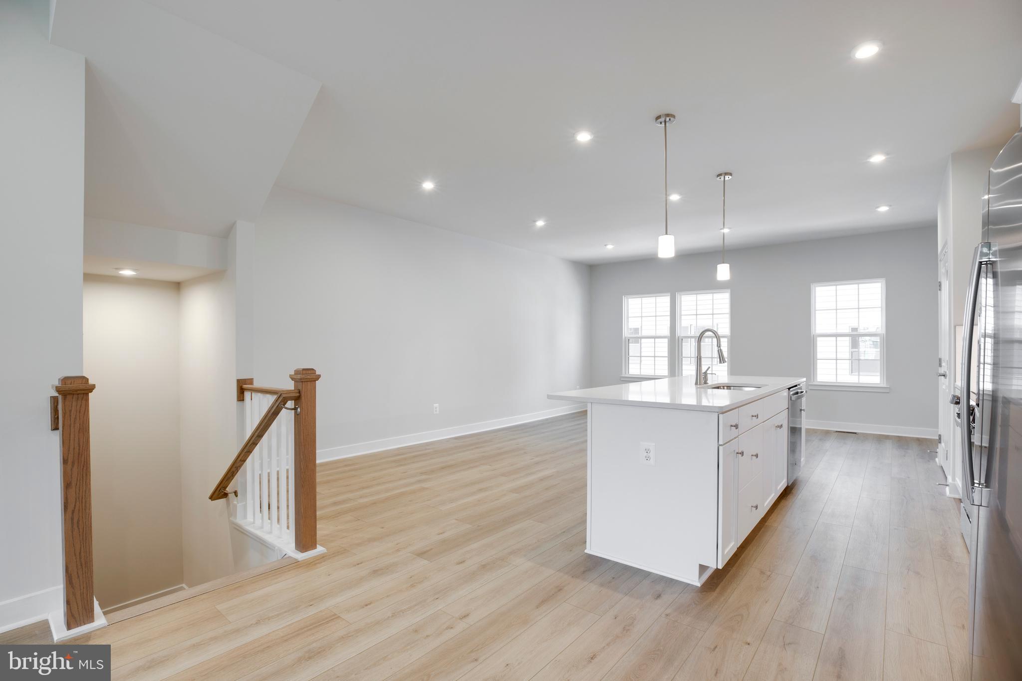 ELLIPSE AT WESTFIELDS - Residential Lease