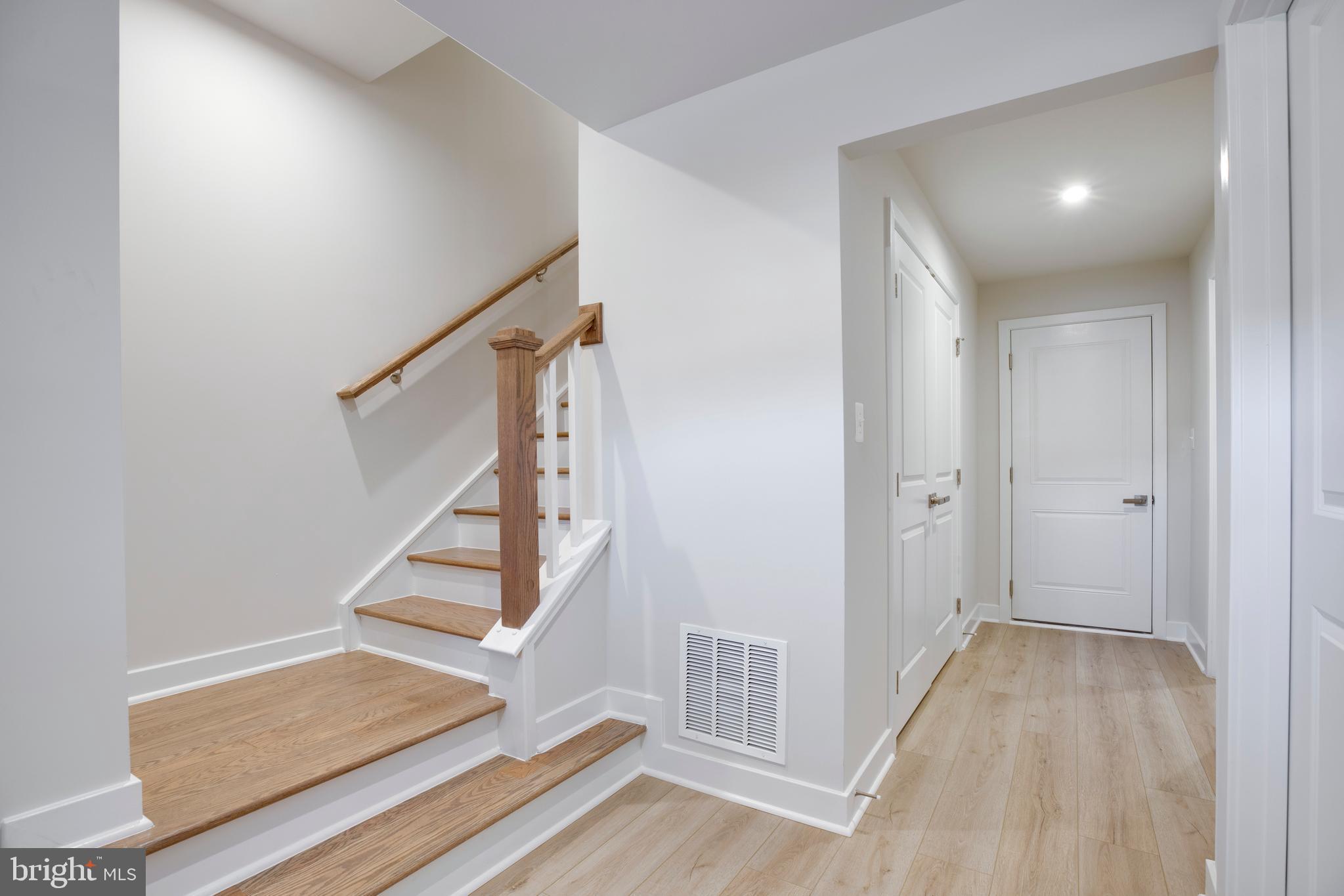 ELLIPSE AT WESTFIELDS - Residential Lease