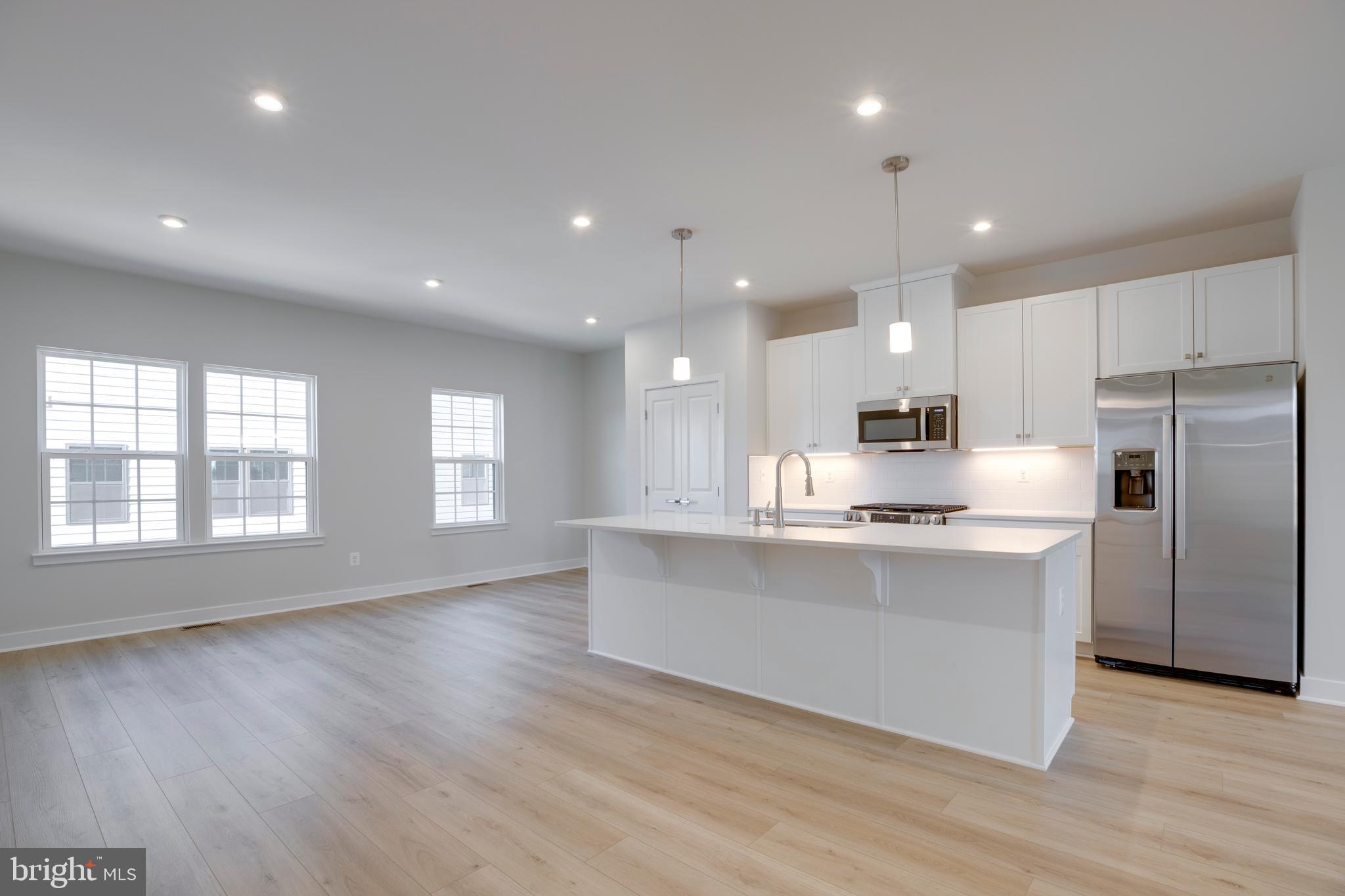 ELLIPSE AT WESTFIELDS - Residential Lease