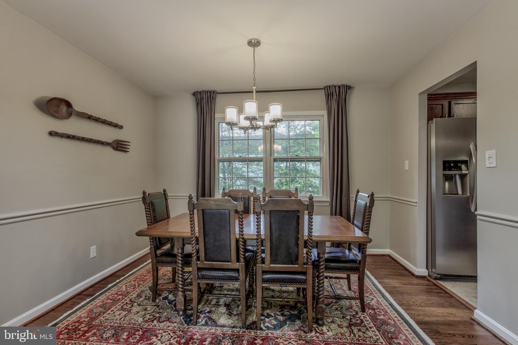 MANOR WOODS - Residential