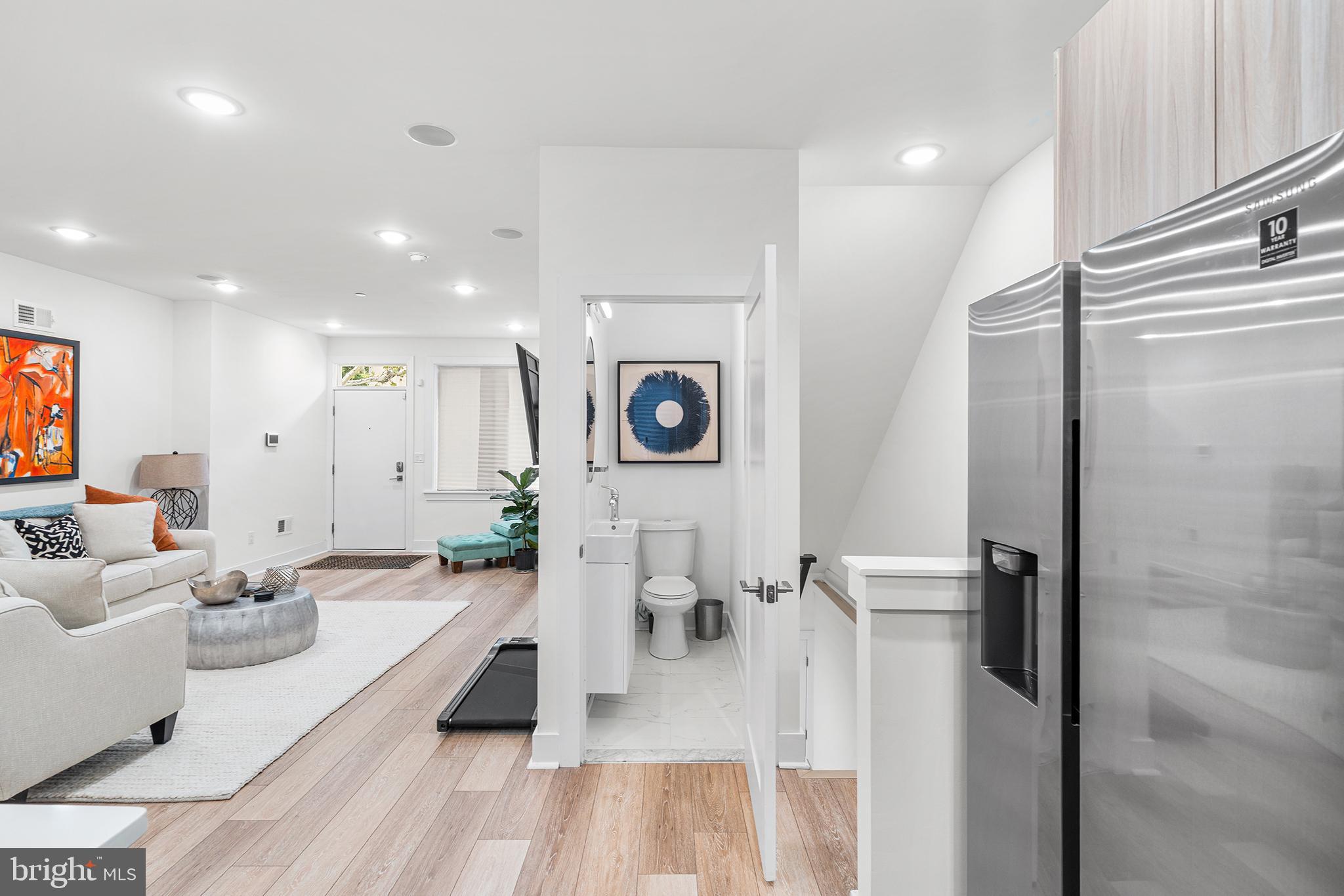 FAIRMOUNT - Residential