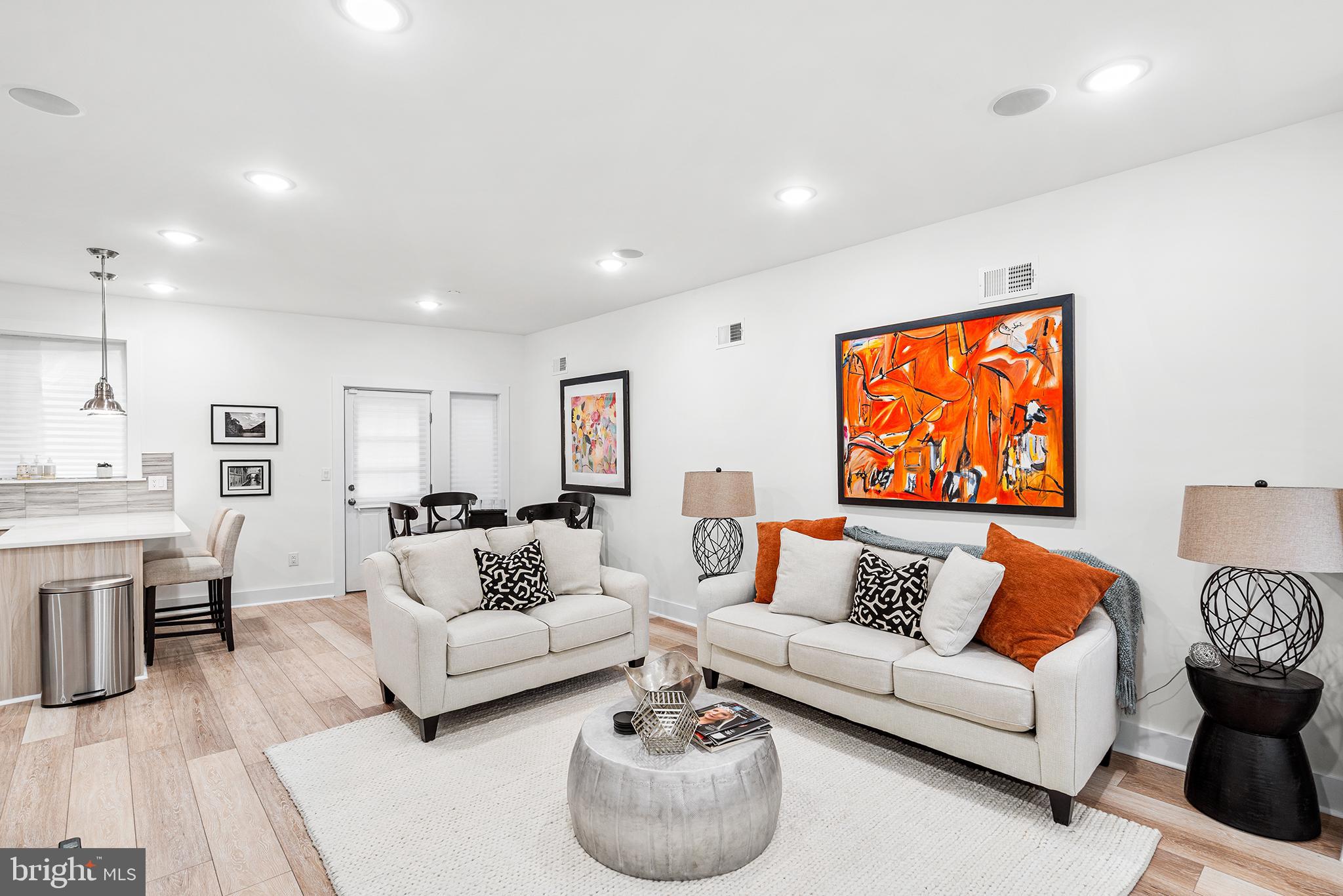 FAIRMOUNT - Residential