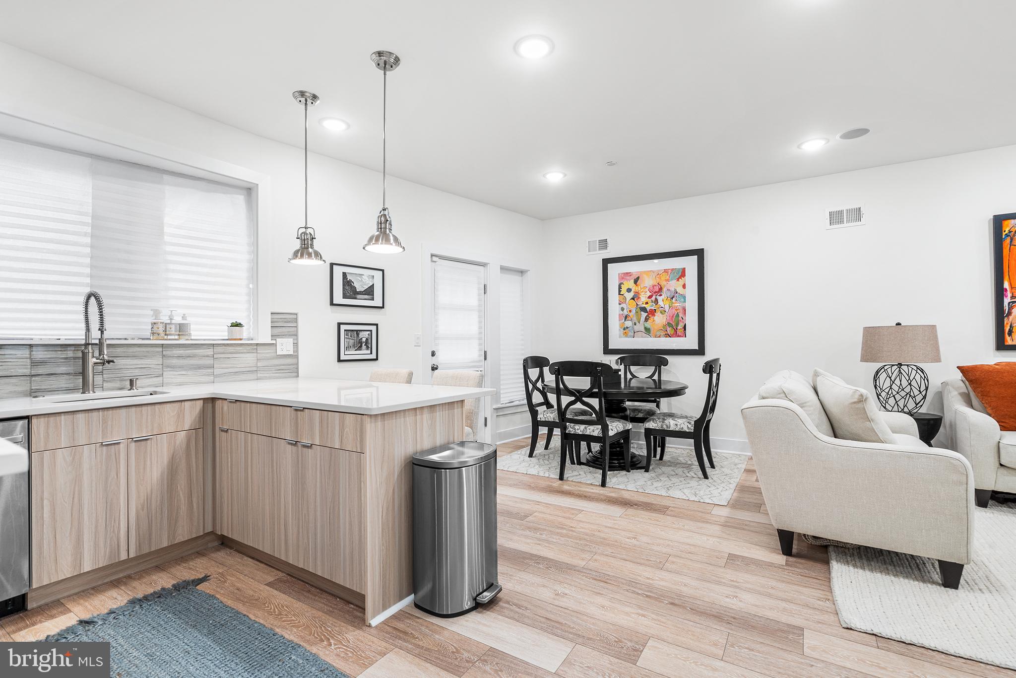 FAIRMOUNT - Residential