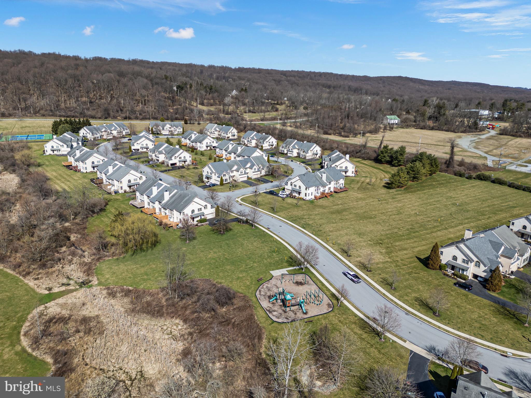 THE CHASE AT MALVE - Residential