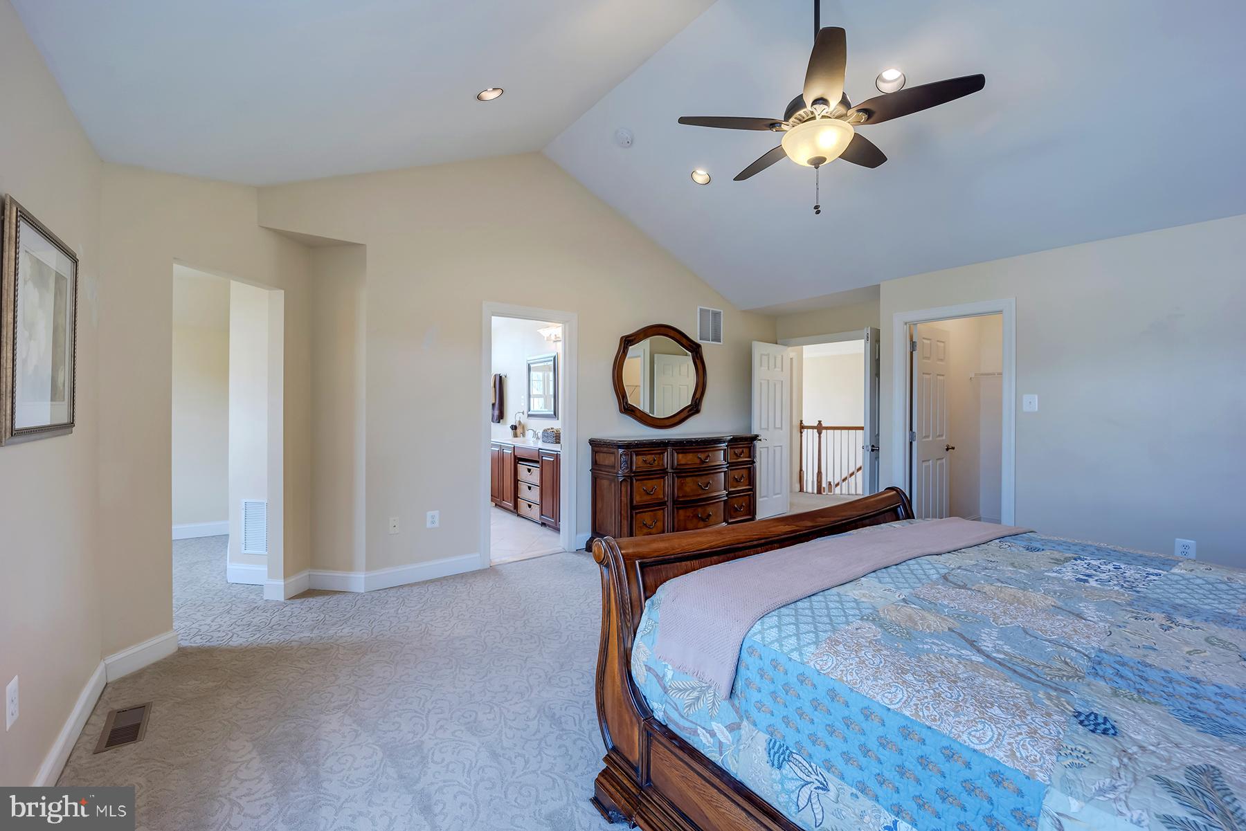 THE CHASE AT MALVE - Residential