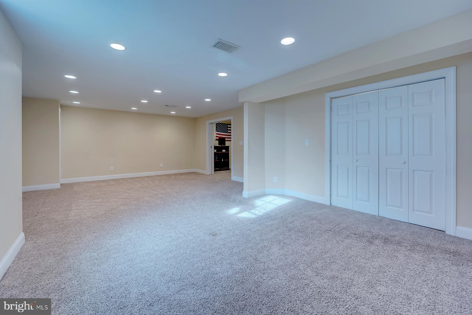 THE CHASE AT MALVE - Residential
