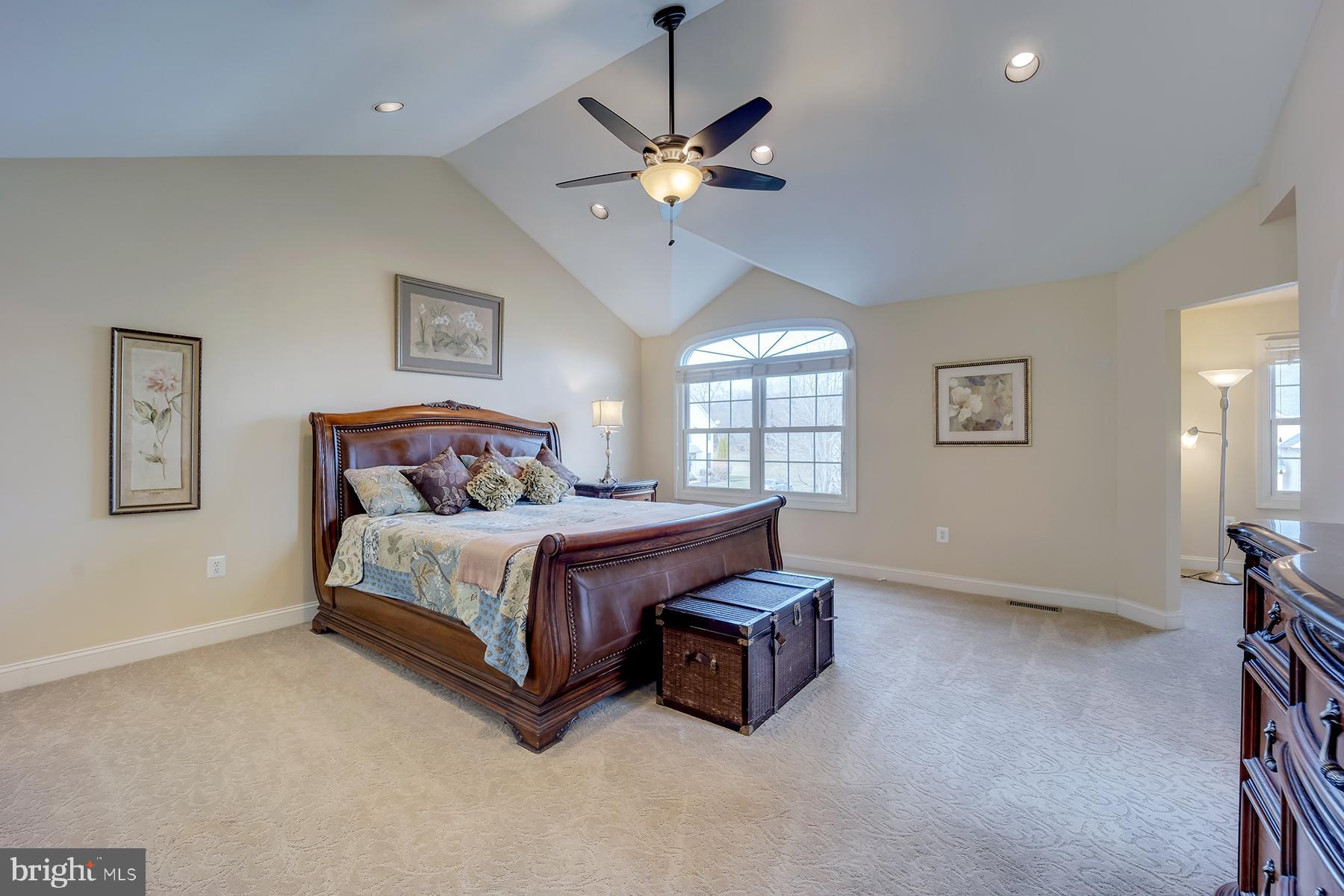 THE CHASE AT MALVE - Residential
