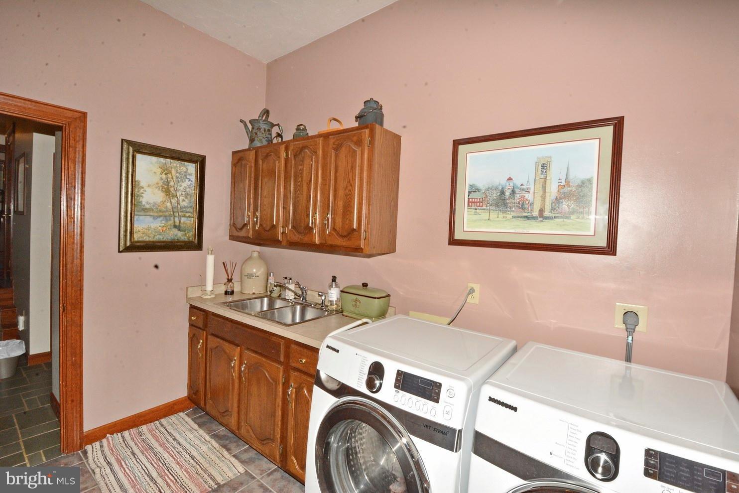 MYERMONT ESTATES - Residential