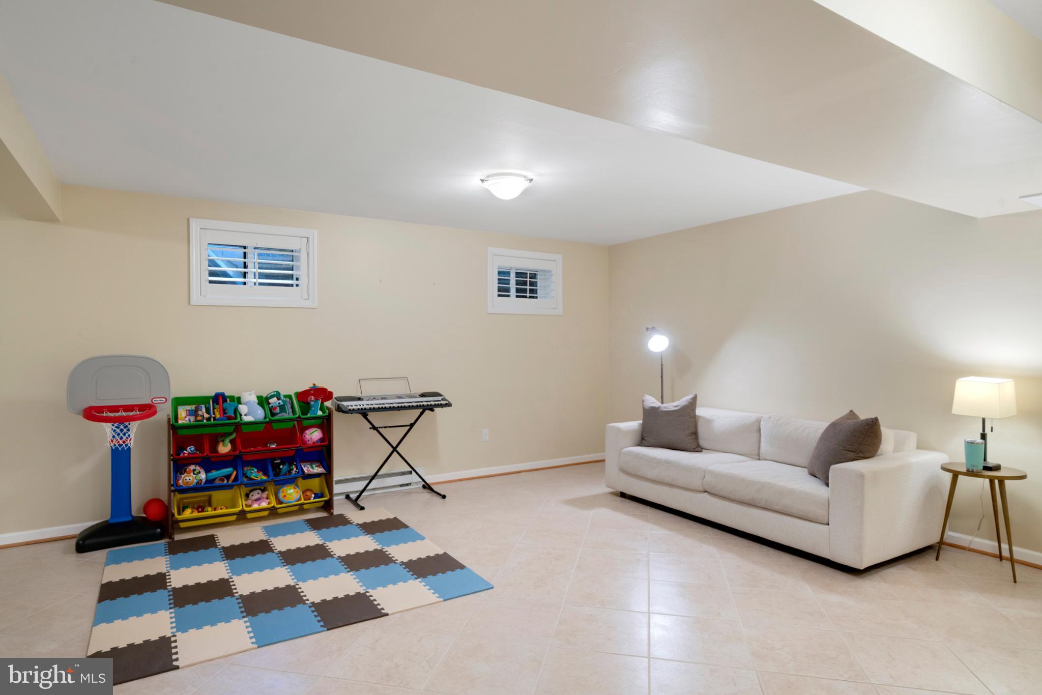 CLARKSBURG OUTSIDE - Residential