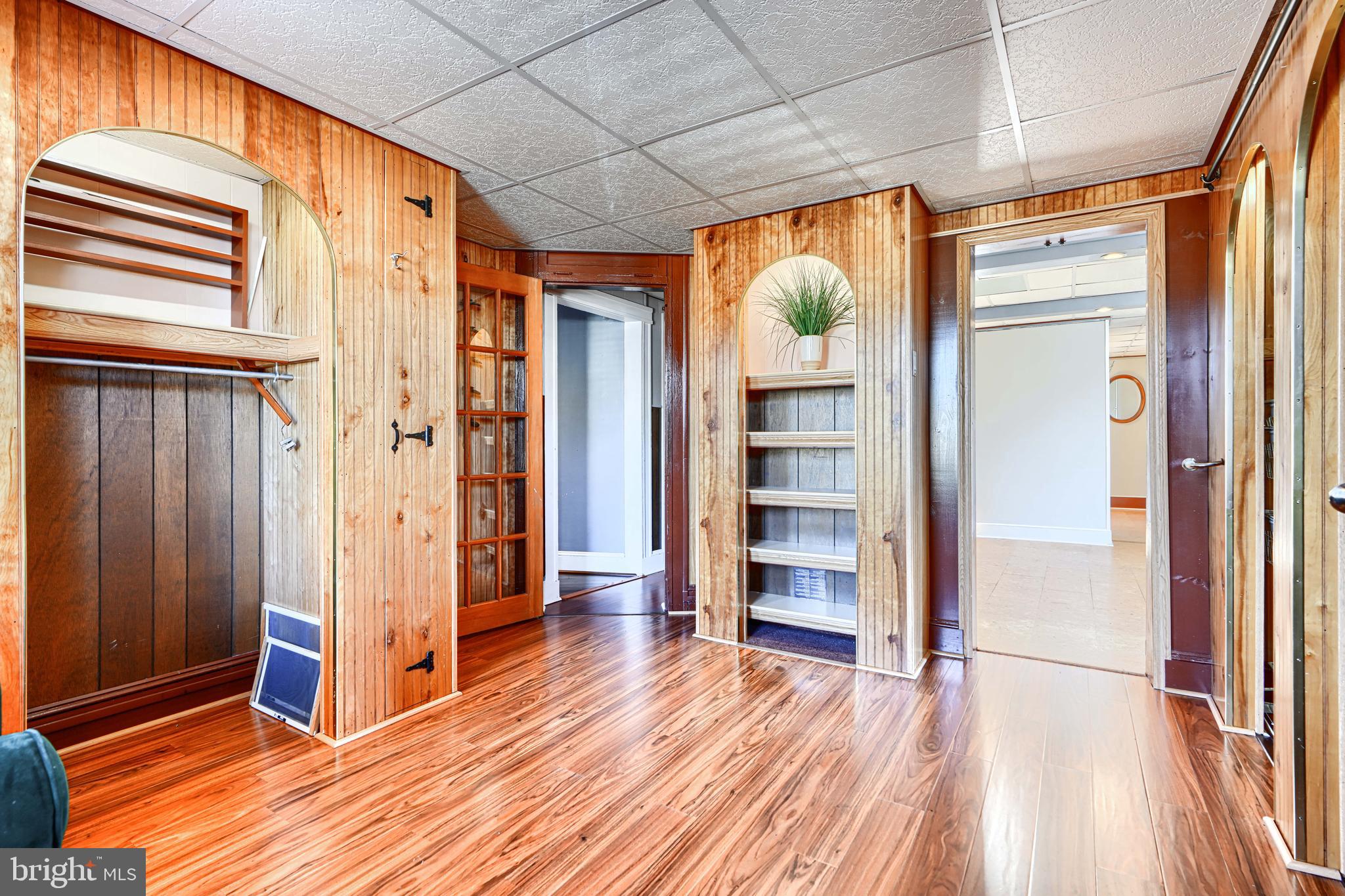 RADNOR WINSTON - Residential