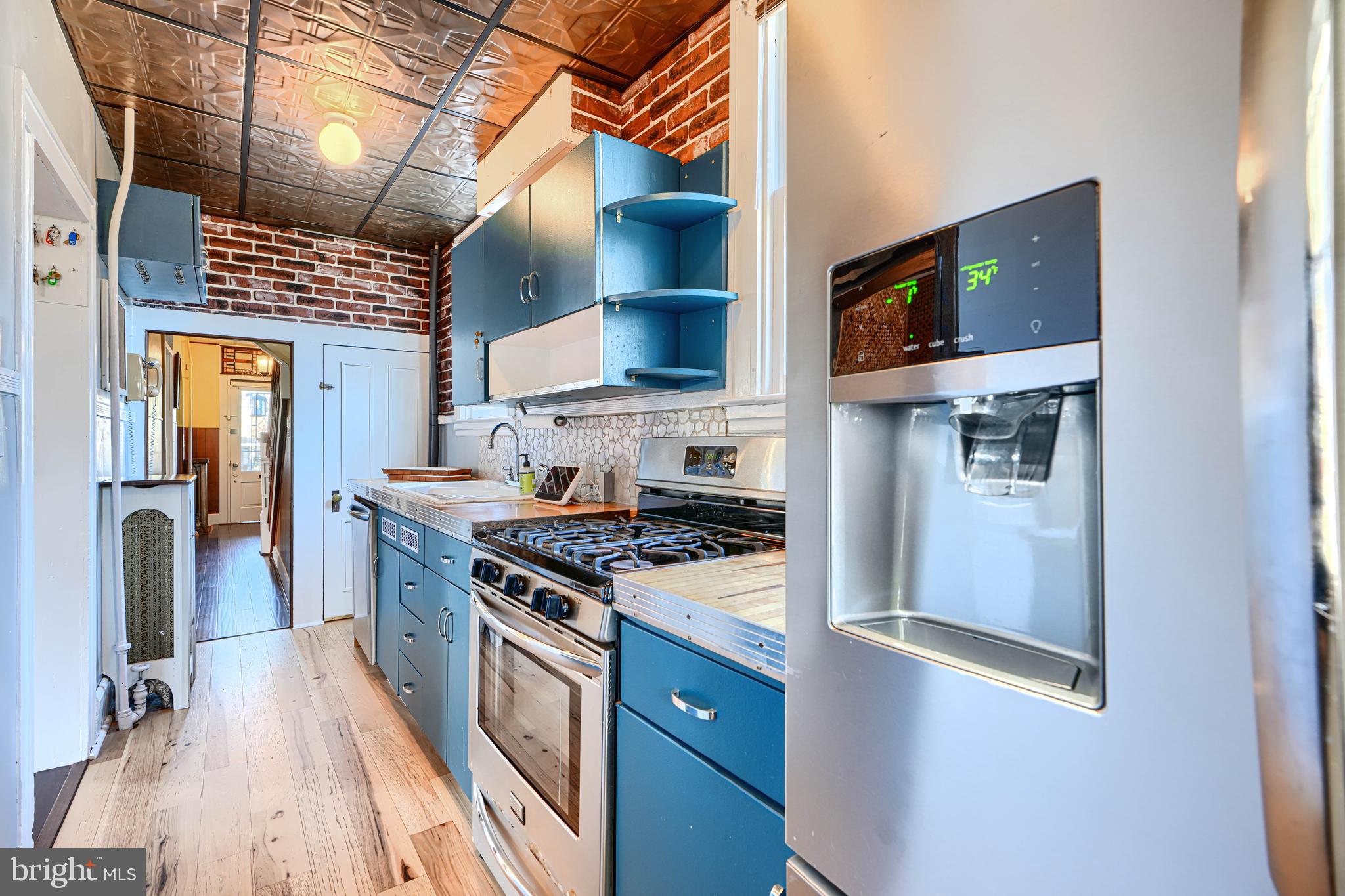 RADNOR WINSTON - Residential