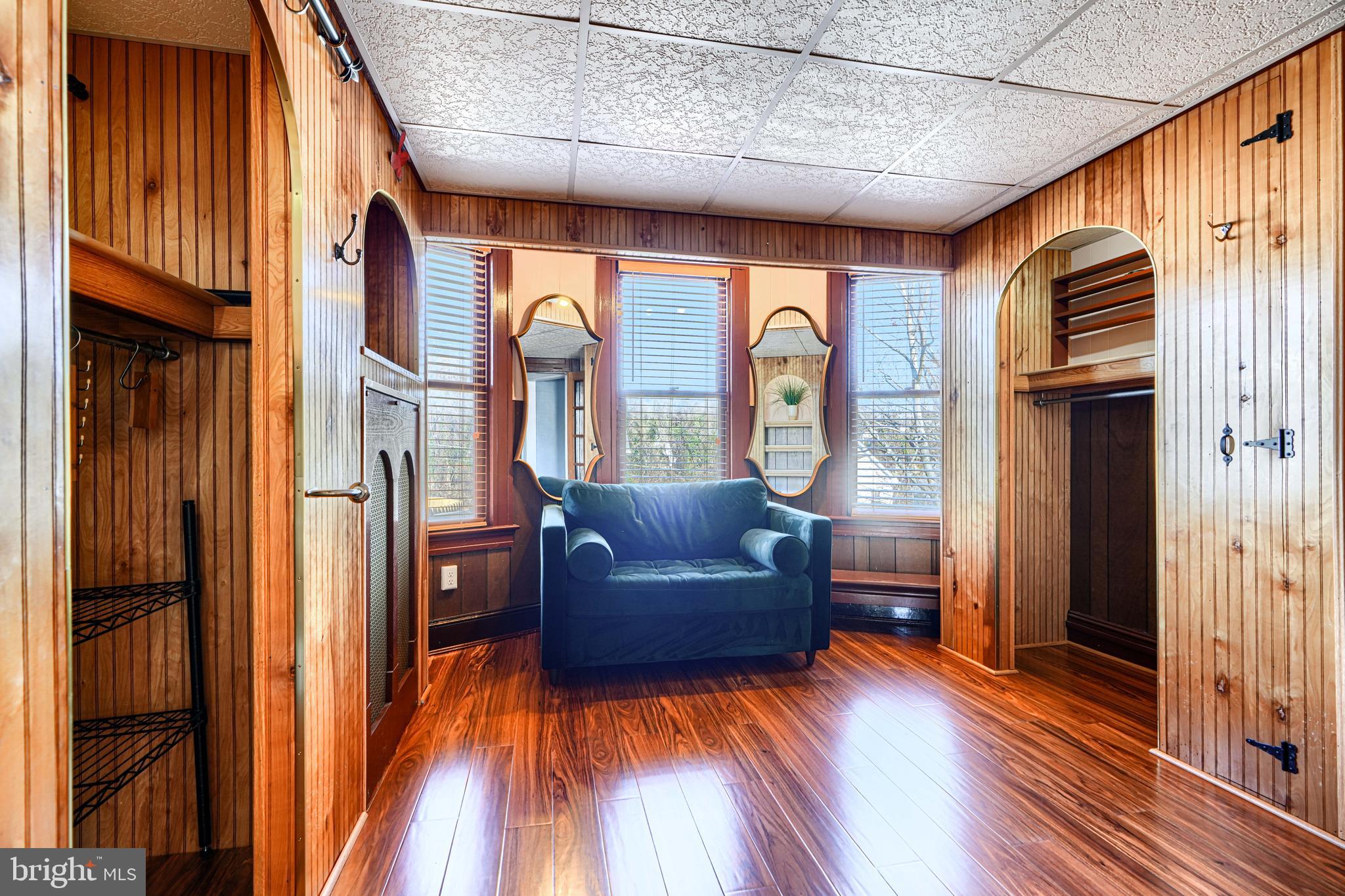 RADNOR WINSTON - Residential