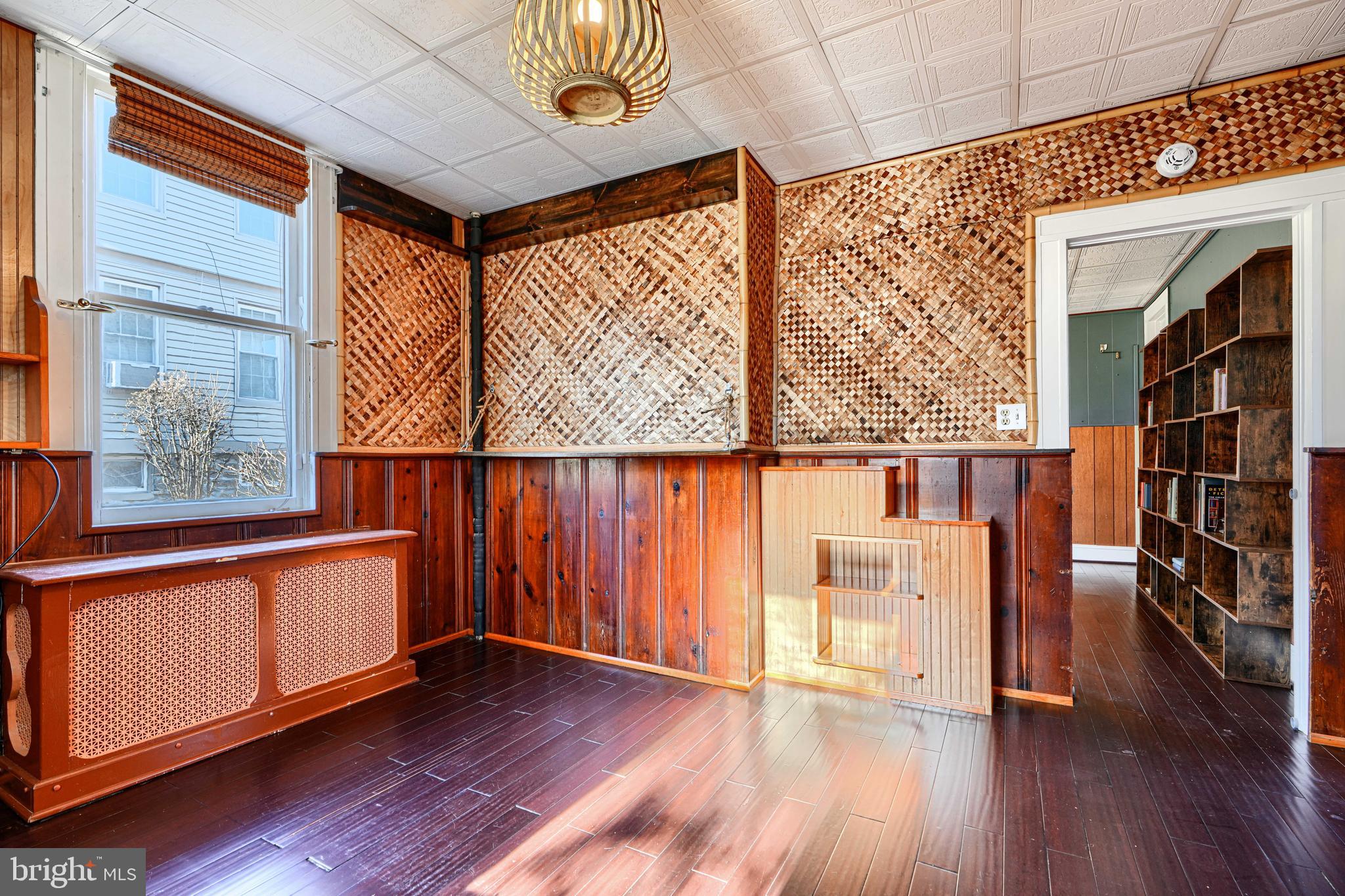 RADNOR WINSTON - Residential