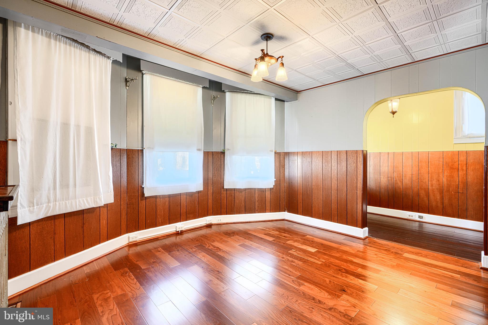 RADNOR WINSTON - Residential